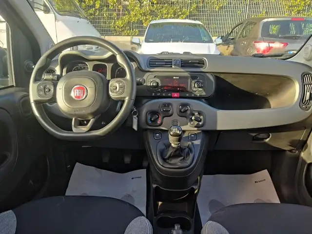 Fiat Panda view 8
