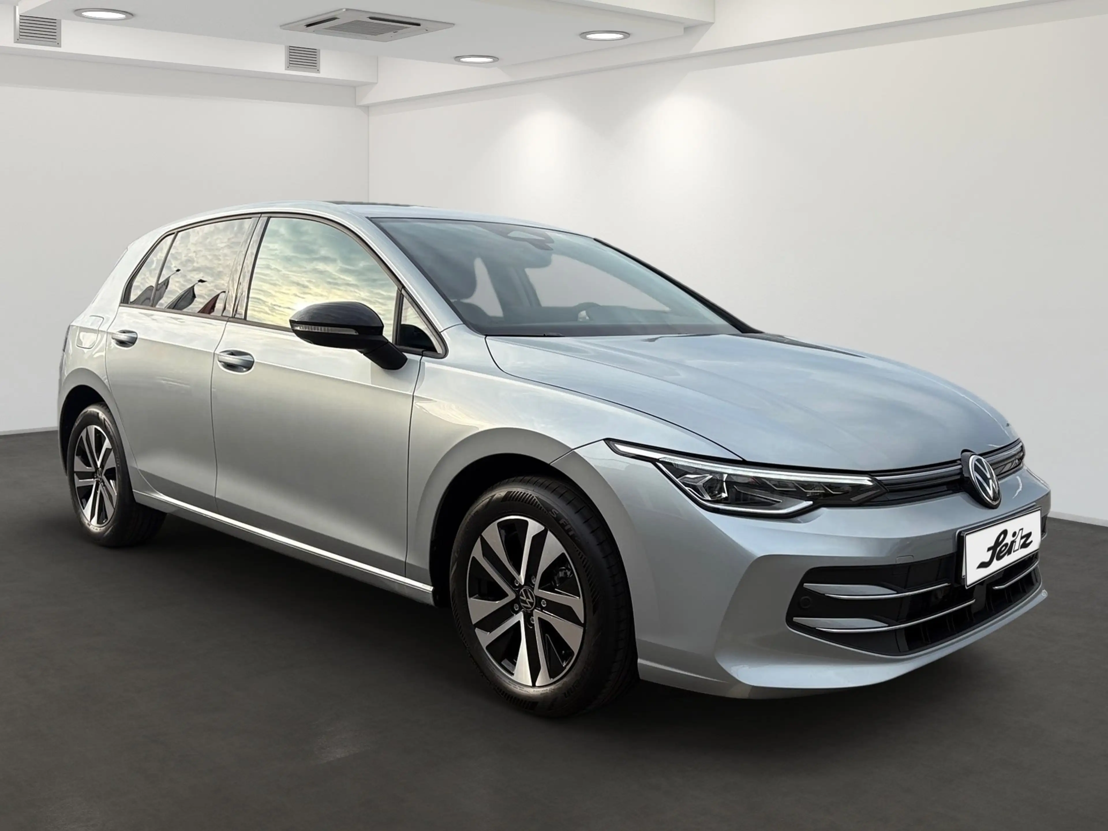 Volkswagen Golf VIII 2.0 TDI Energy *AHK*APPCON*KAMERA* — photo 3
