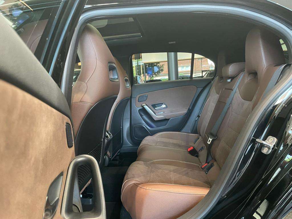 Mercedes-Benz A 220