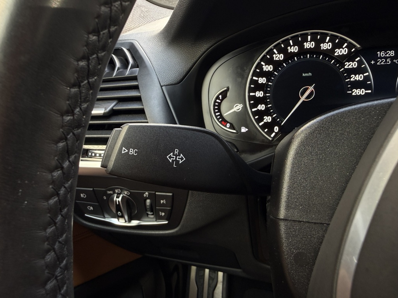 BMW X3 xDrive20i Launch — photo 16