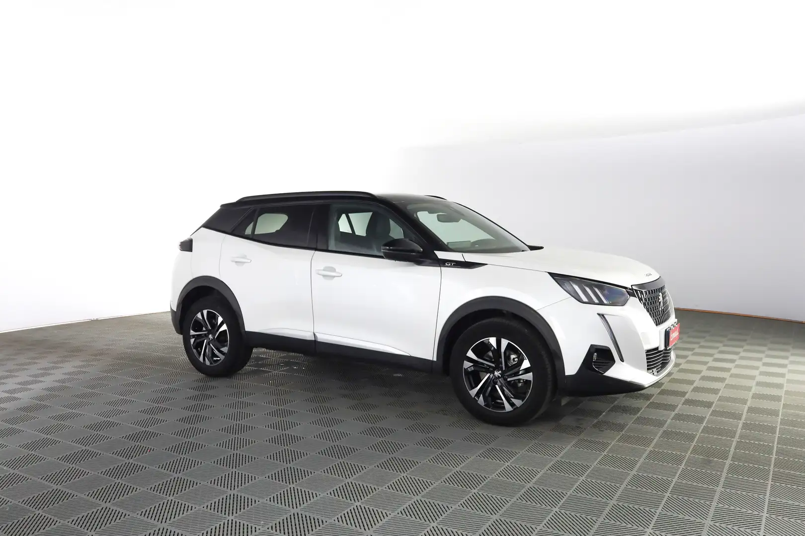 Peugeot 2008 2008 BlueHDi 130 S&S EAT8 GT Bianco - 2