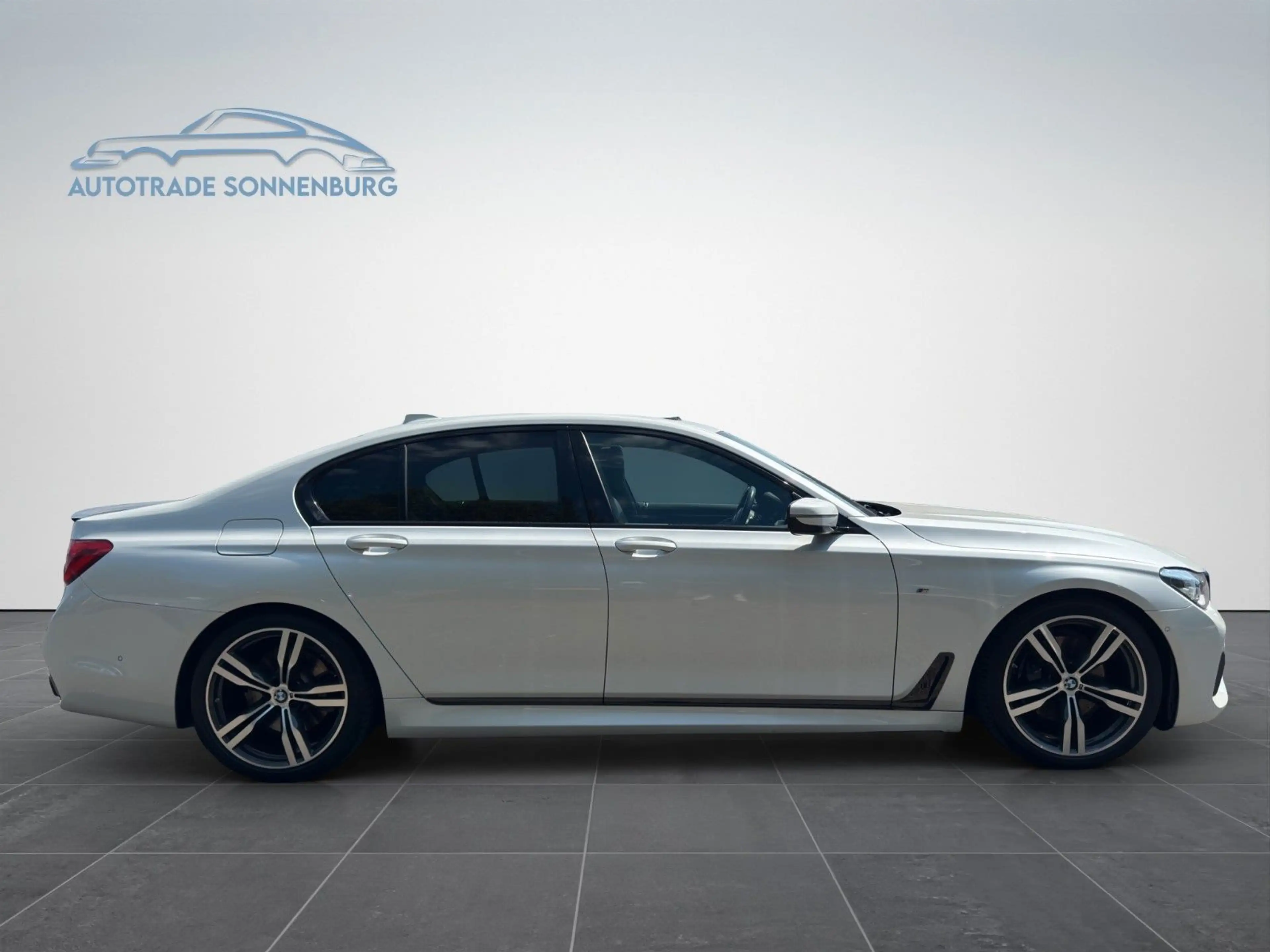 BMW 730 d xDrive*Shadow-Line*Laser*HuD*KeylessGO — photo 8
