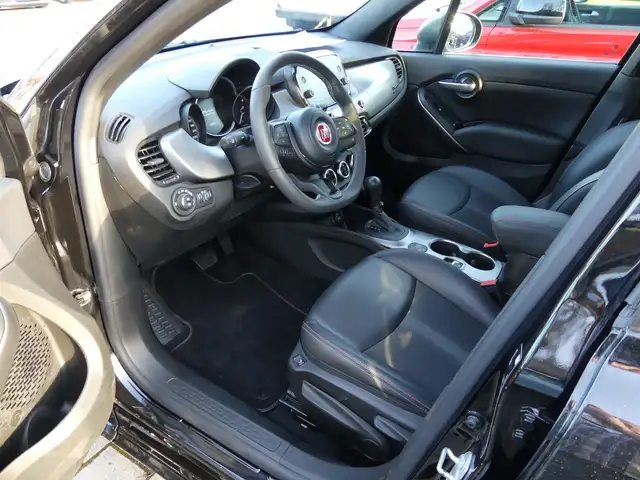Fiat 500x view 5