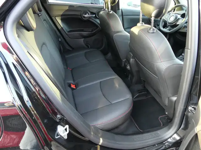 Fiat 500x view 13
