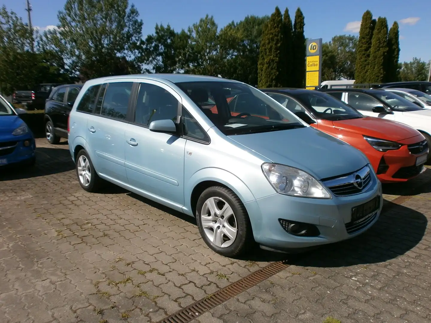 Opel Zafira Edition , 7 Sitze Grau - 2