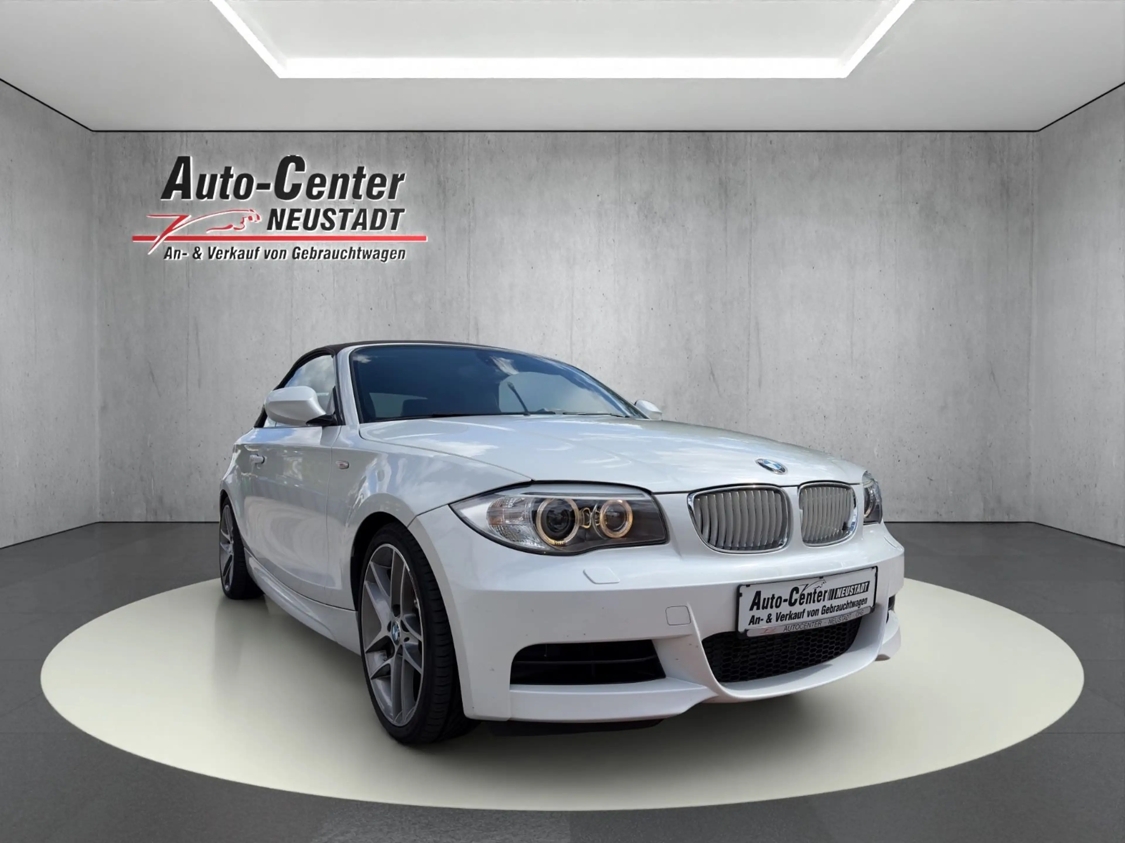 BMW 135 i Cabrio Limited Edition Lifestyle PDC/KLIMAA — photo 9