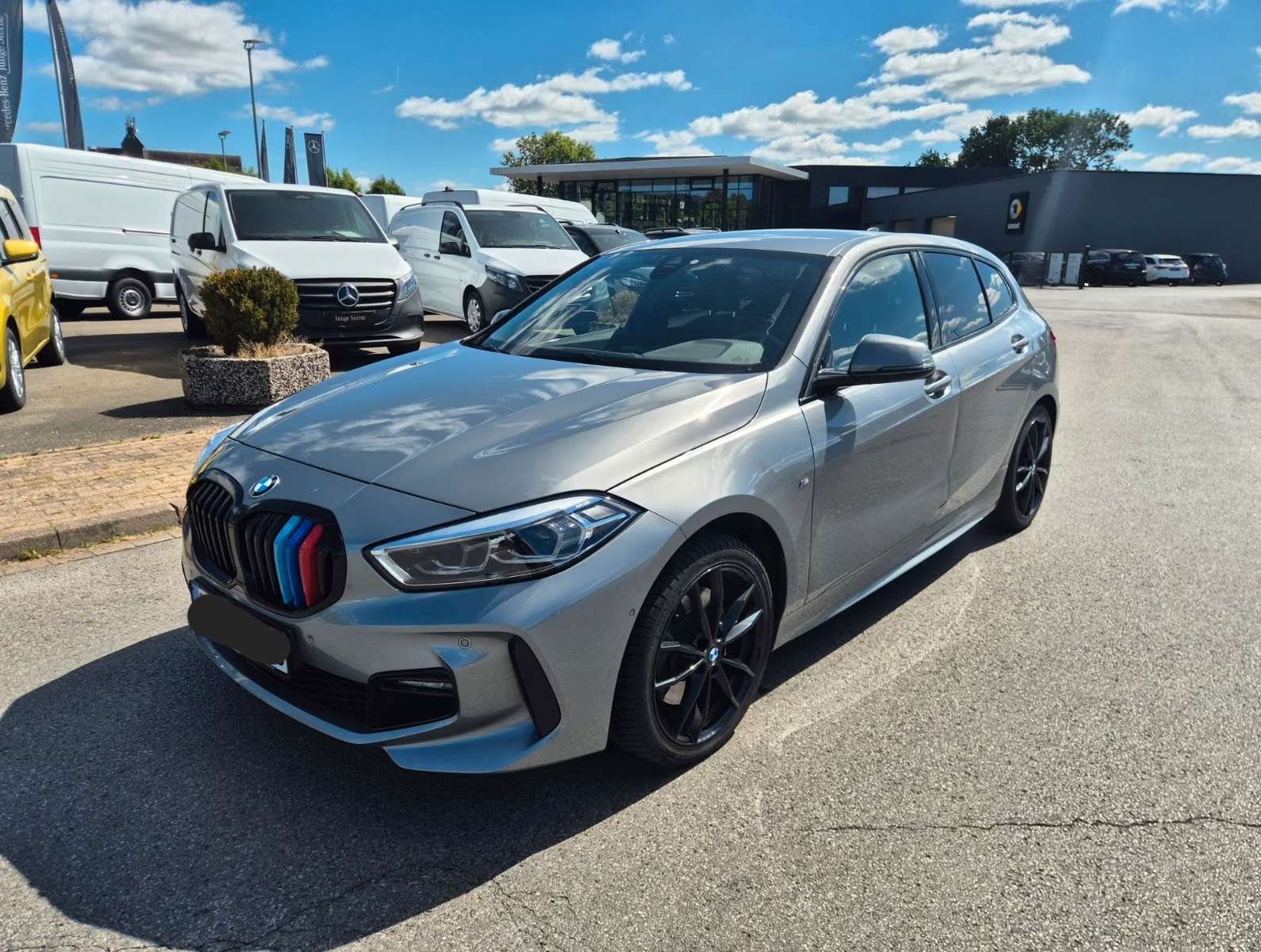 2022 BMW 120