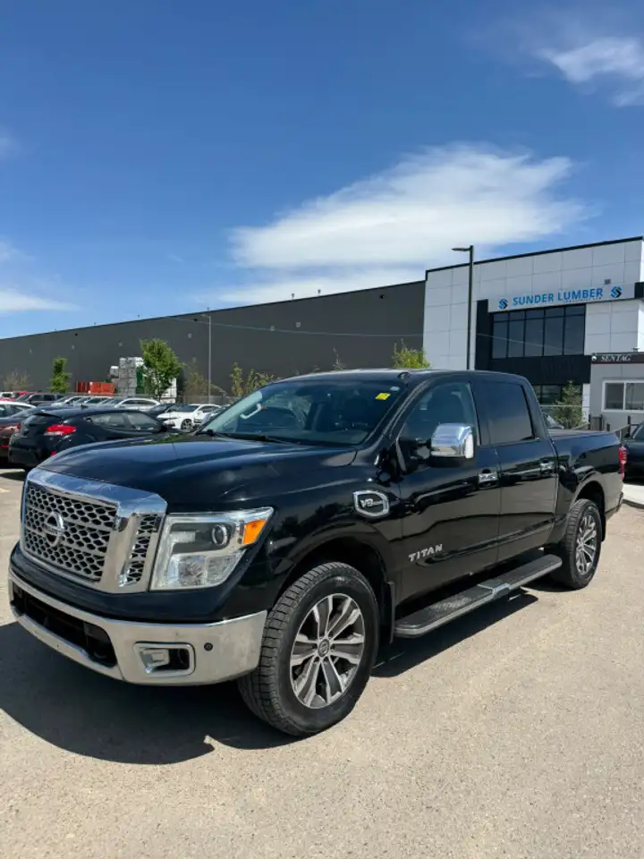 2017 Nissan Titan