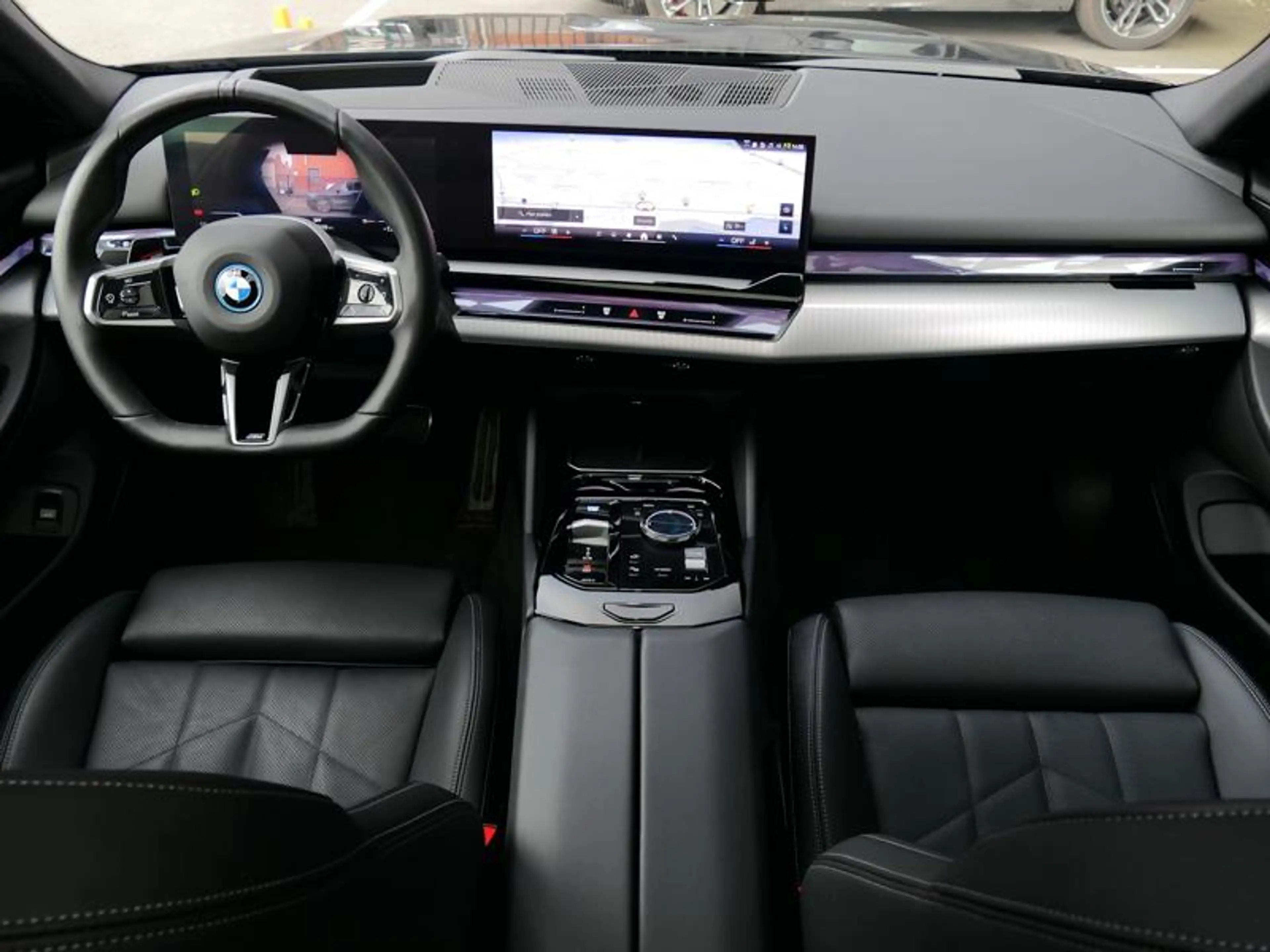 BMW i5 eDrive40 Touring M Sport PRO | PANO | Drive + | Pa — photo 7