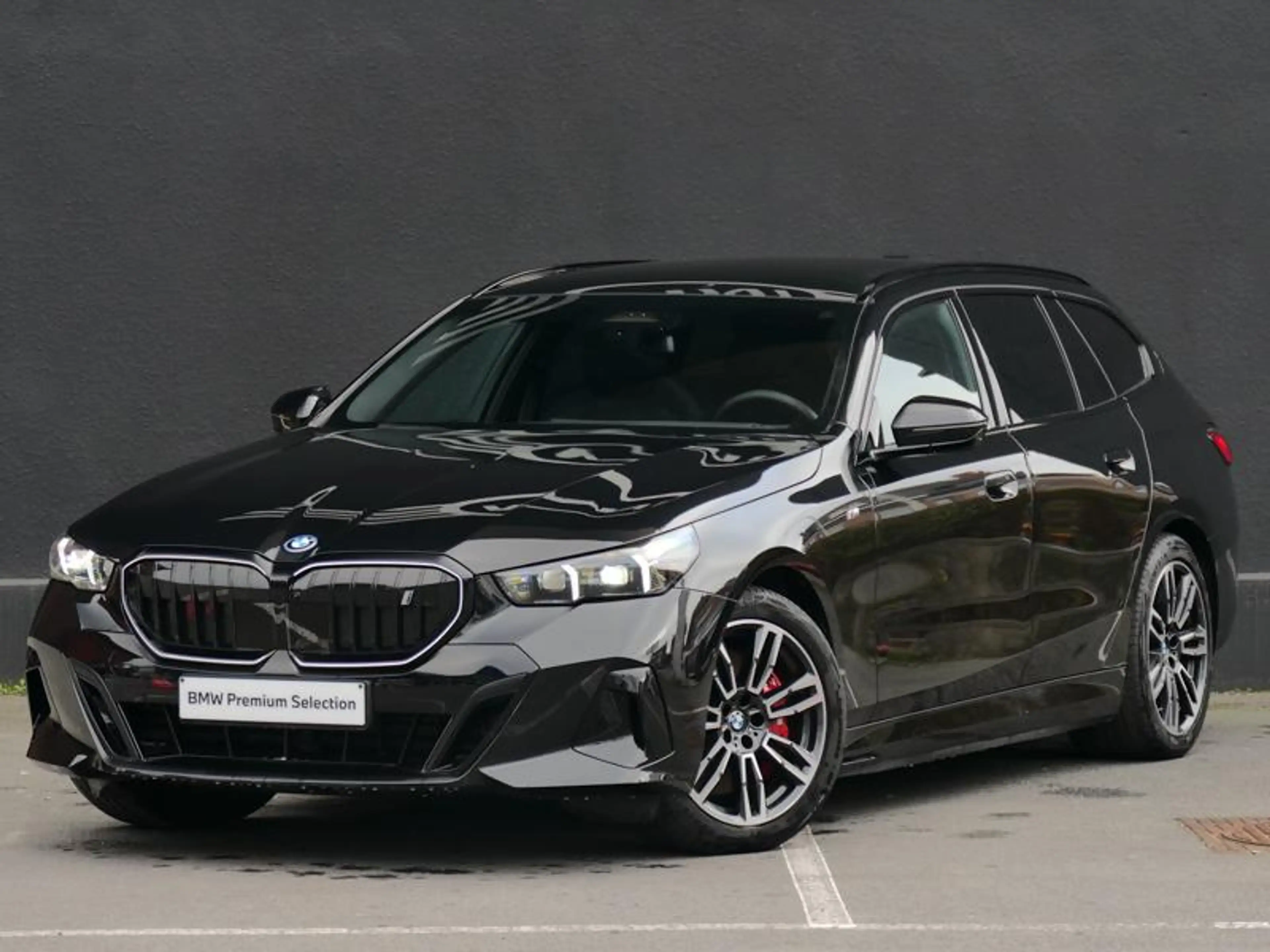 BMW i5 eDrive40 Touring M Sport PRO | PANO | Drive + | Pa