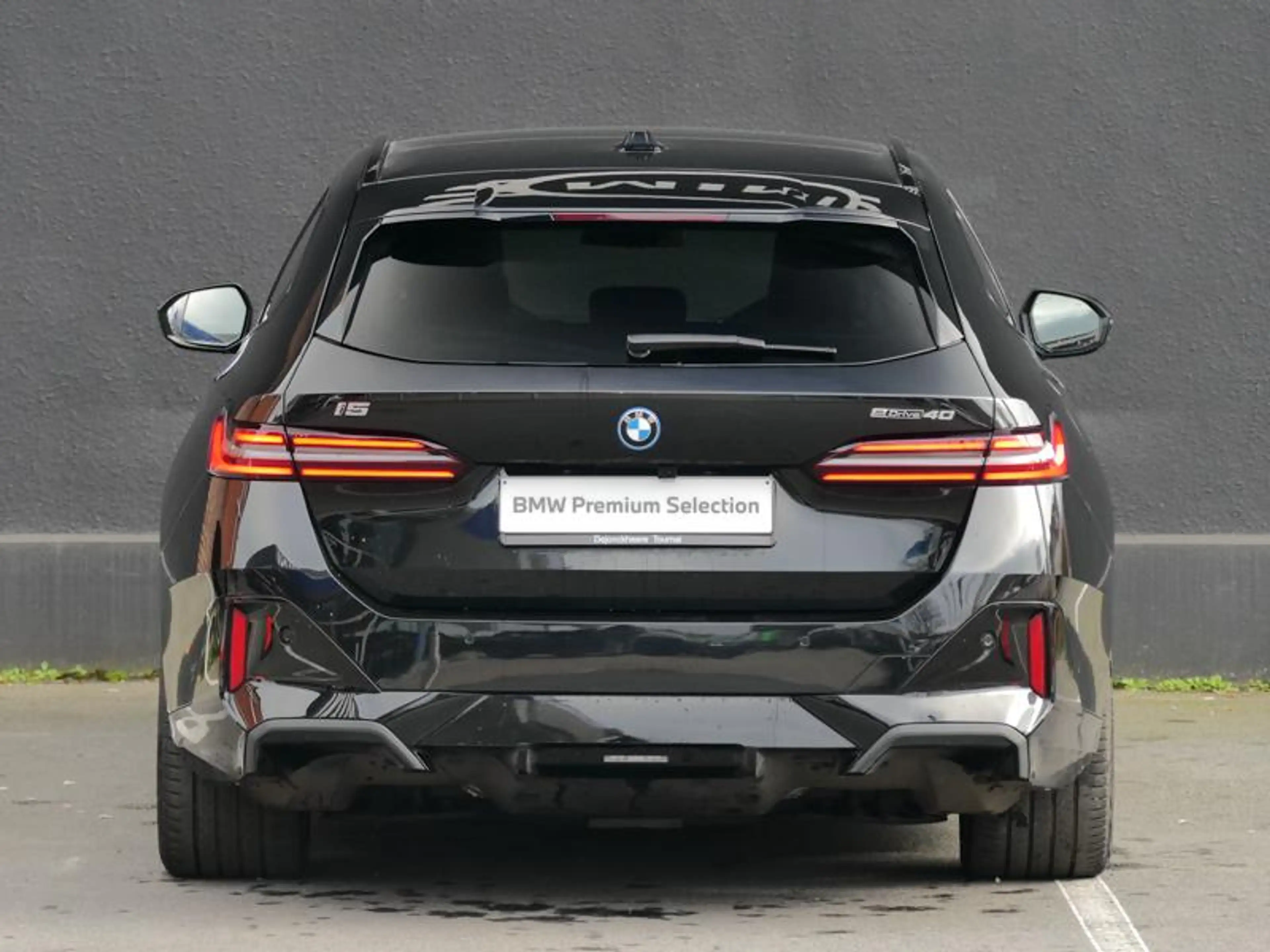 BMW i5 eDrive40 Touring M Sport PRO | PANO | Drive + | Pa — photo 4