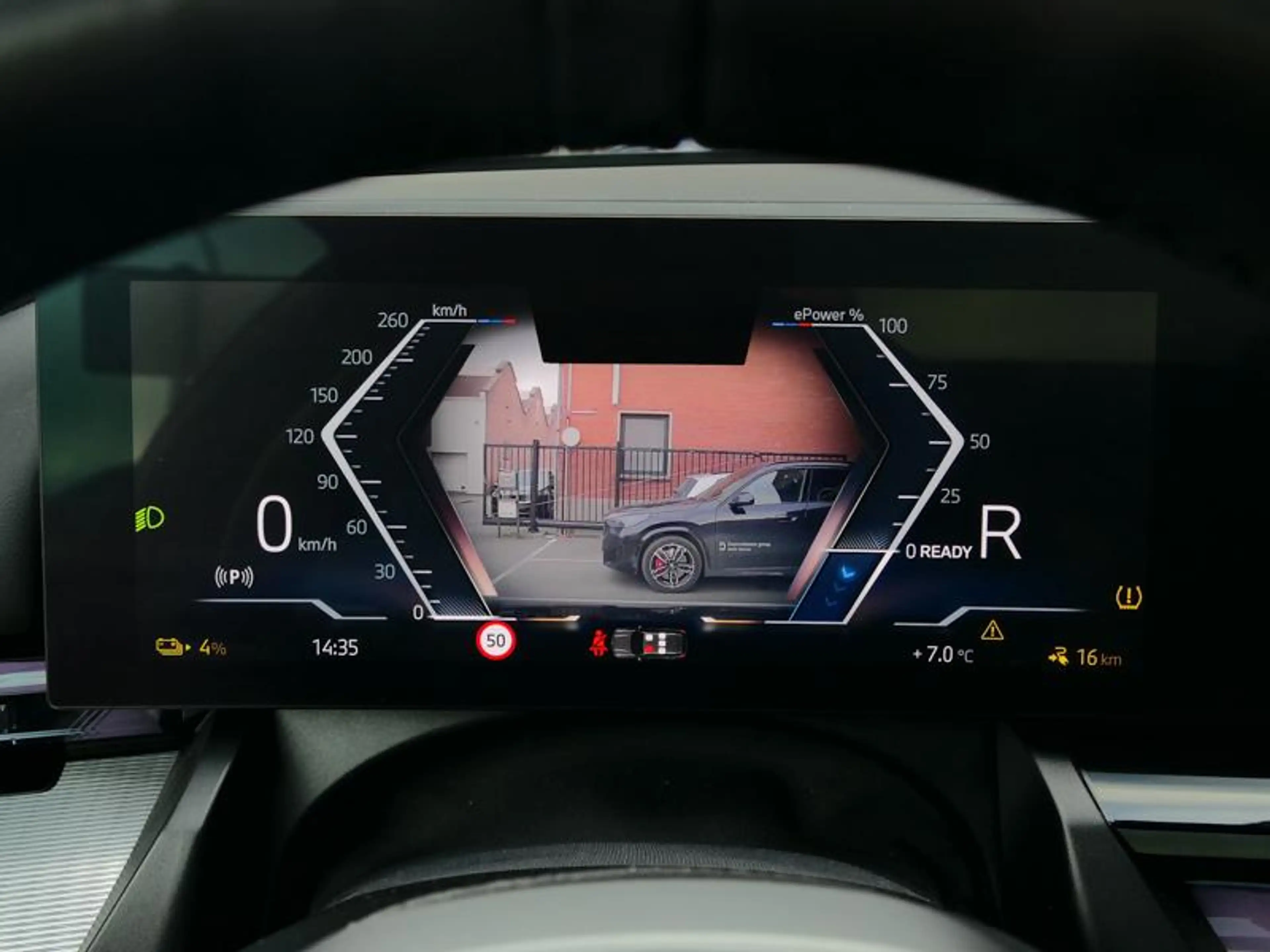 BMW i5 eDrive40 Touring M Sport PRO | PANO | Drive + | Pa — photo 11