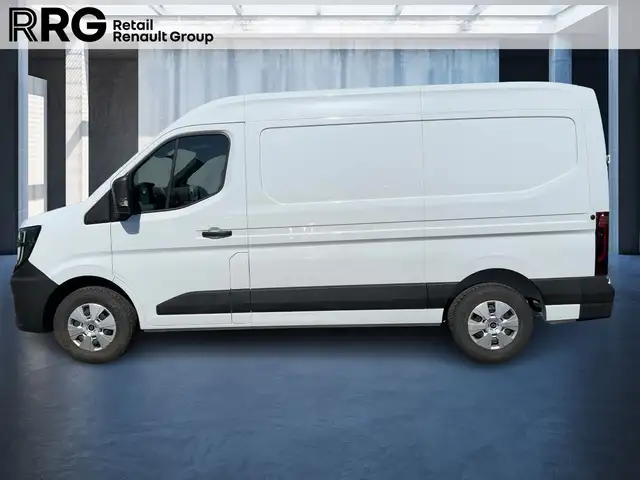 Renault Master view 2