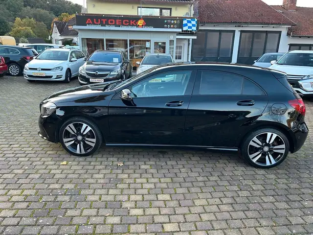Mercedes-Benz A 200 A A 200 CDI / d