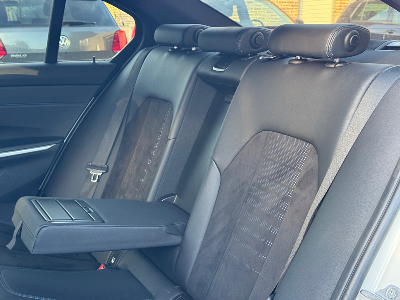 BMW 318 d M-Sport | Camera | Ambient | Garantie | DAB | CarPlay — photo 6