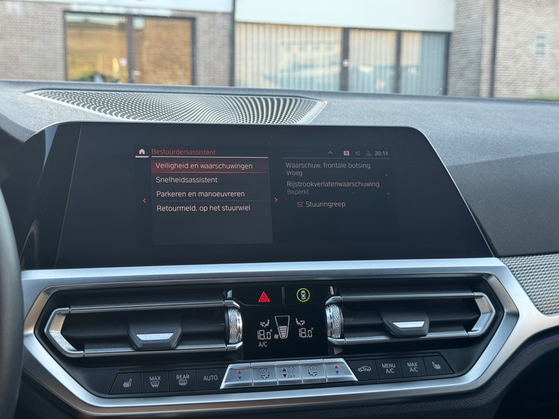 BMW 318 d M-Sport | Camera | Ambient | Garantie | DAB | CarPlay — photo 13
