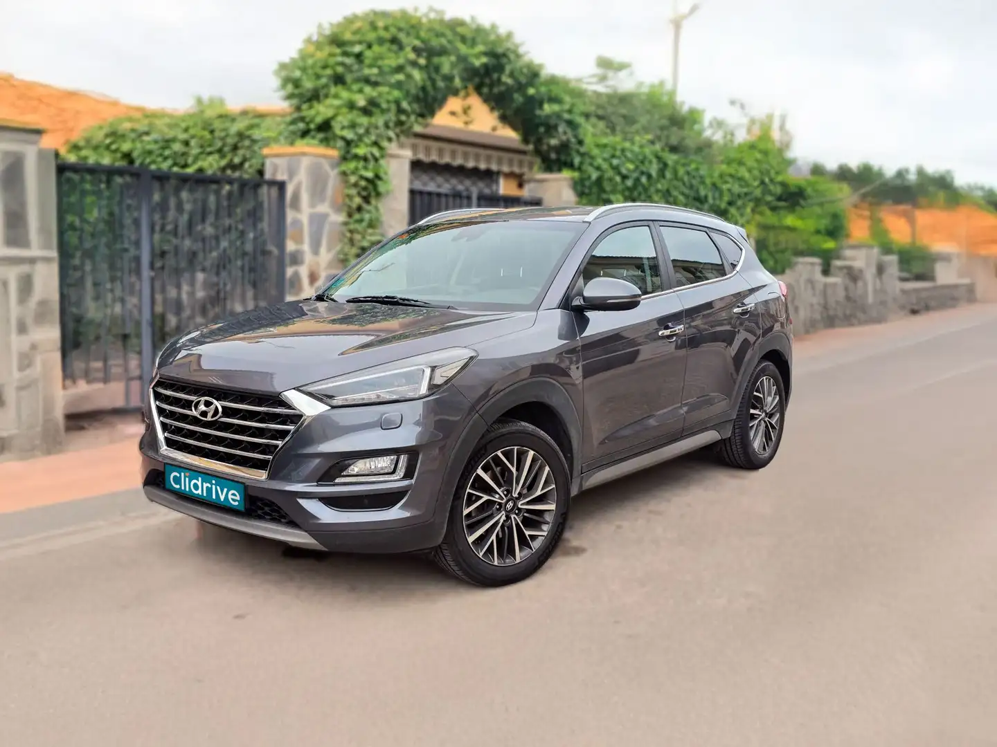 Hyundai TUCSON 1.6 CRDI 85kW (116CV) 48V Tecno 4X2 Gris - 2