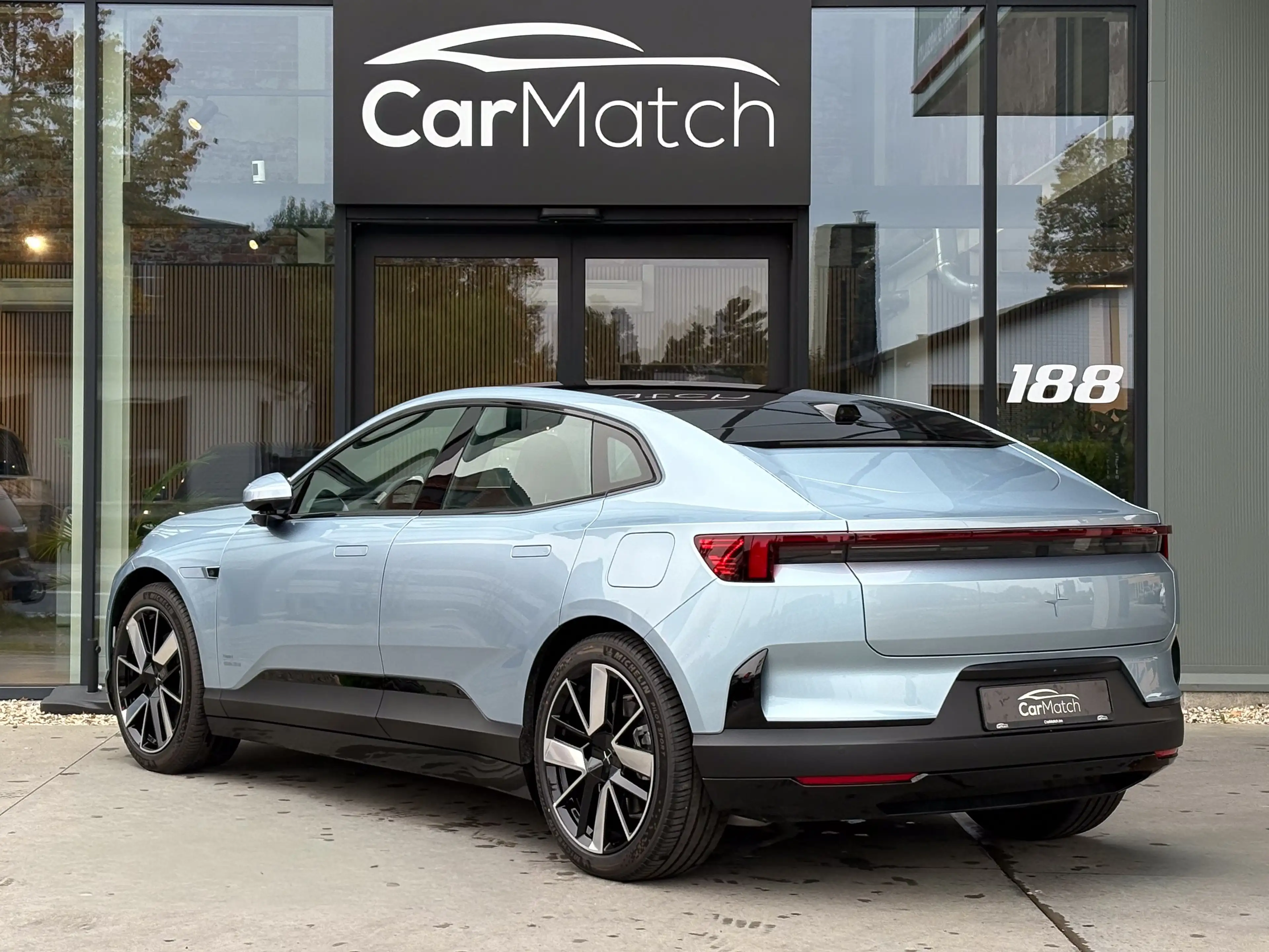 Polestar 4 Long Range SM 100kWh PILOT/PLUS - Harman Kardon — photo 7