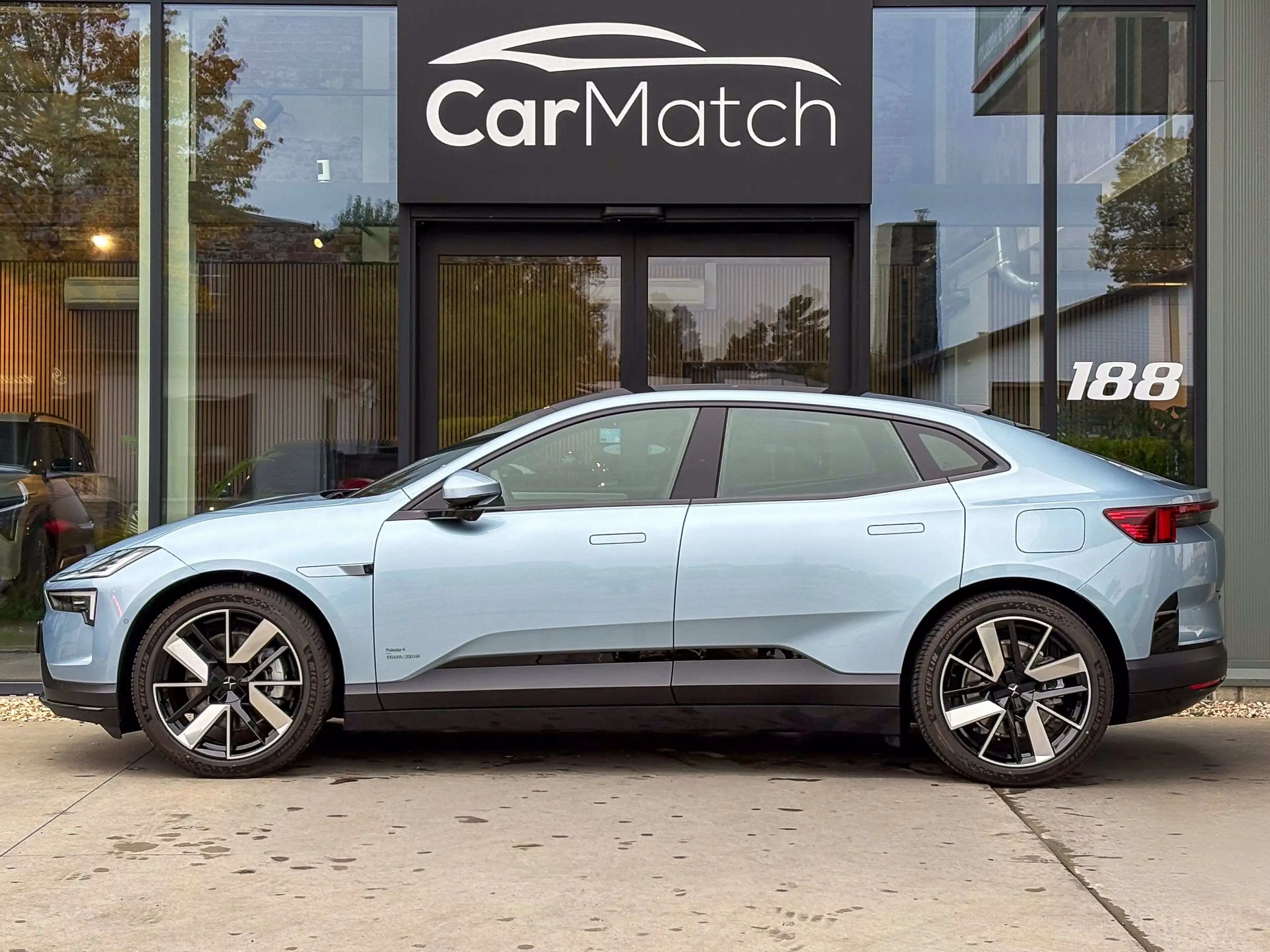Polestar 4 Long Range SM 100kWh PILOT/PLUS - Harman Kardon — photo 8
