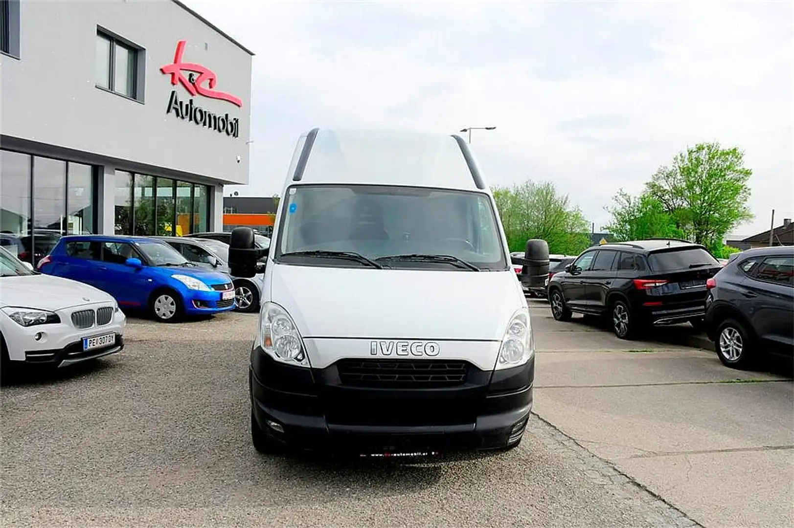 Iveco Daily Daily 35 S 13 V Bianco - 2
