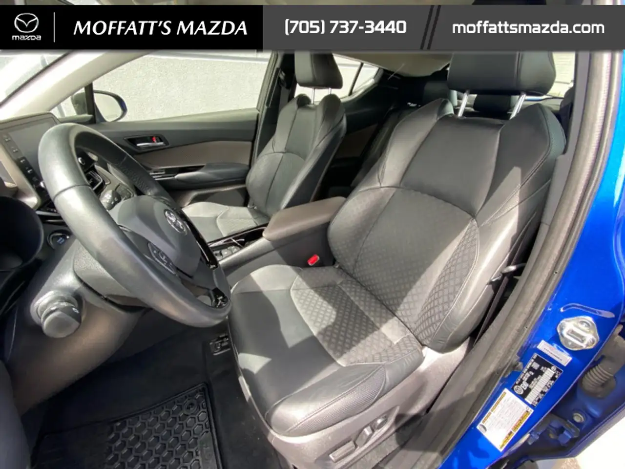Toyota C-HR снимка Toyota C-HR