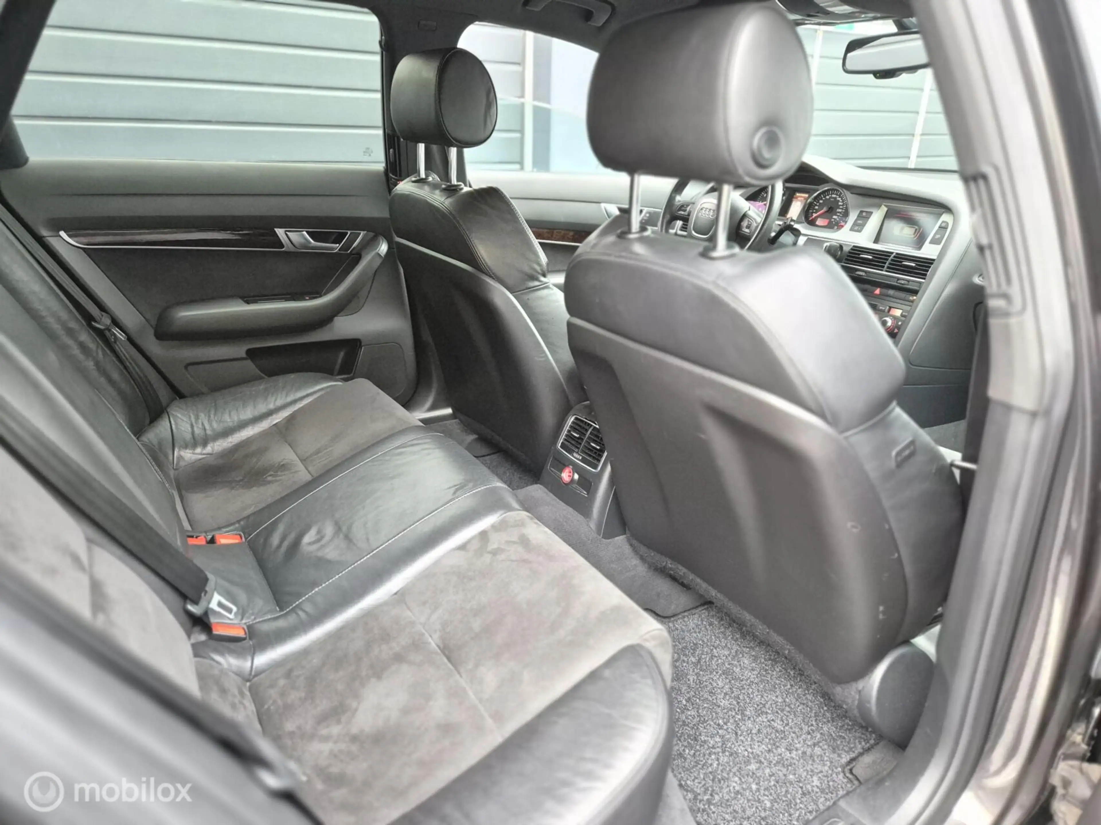 Audi A6 allroad quattro 4.2 FSI V8 Automaat | YOUNGTIMER | NAVI | — photo 14