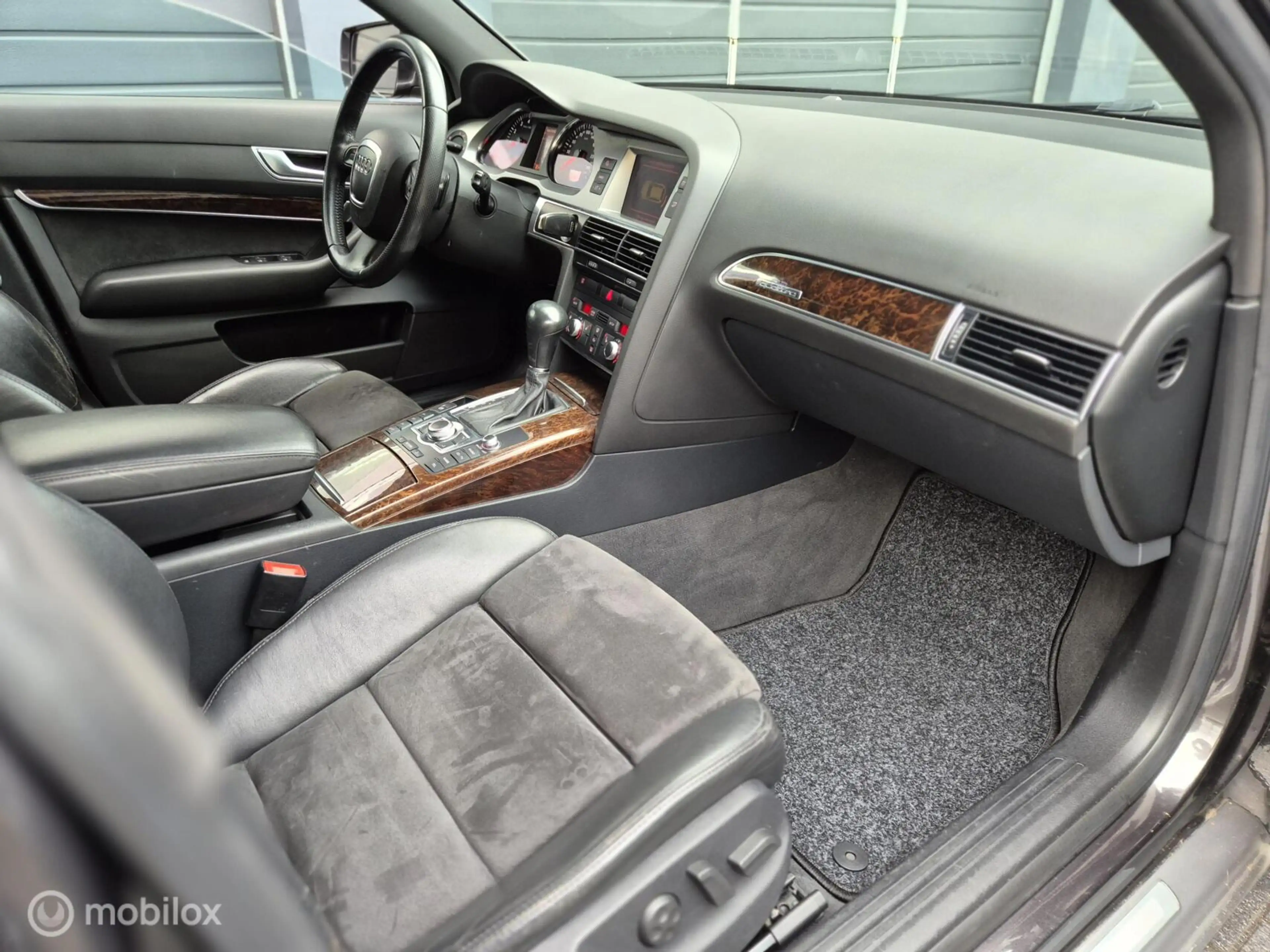 Audi A6 allroad quattro 4.2 FSI V8 Automaat | YOUNGTIMER | NAVI | — photo 12