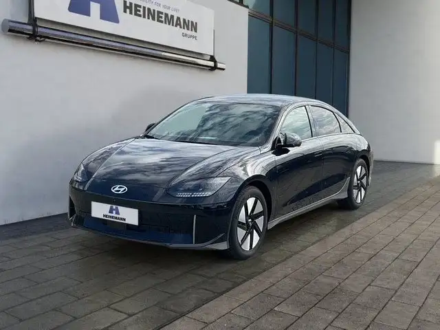 Hyundai IONIQ 6 UNIQ 77,4kWh Batt. 4WD Leder Navi LED  HUD Wärmepu
