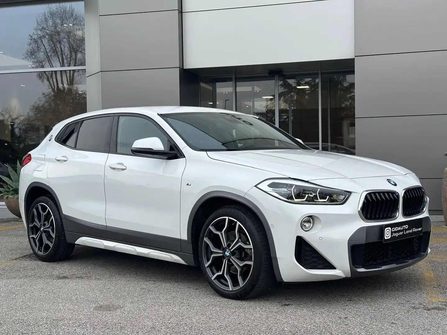 BMW X2 M sDrive 18i M Sport Blanco - 2