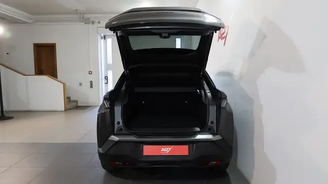 Peugeot 3008 view 12