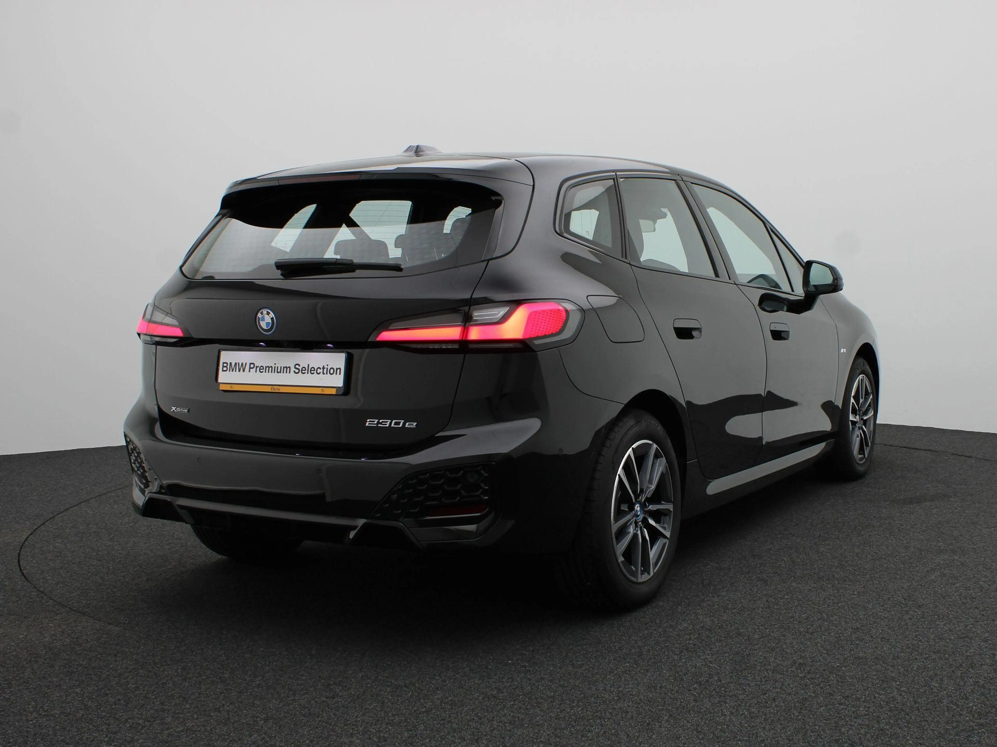 BMW 230 2 Serie Active Tourer 230e xDrive M Sportpakket | — photo 2
