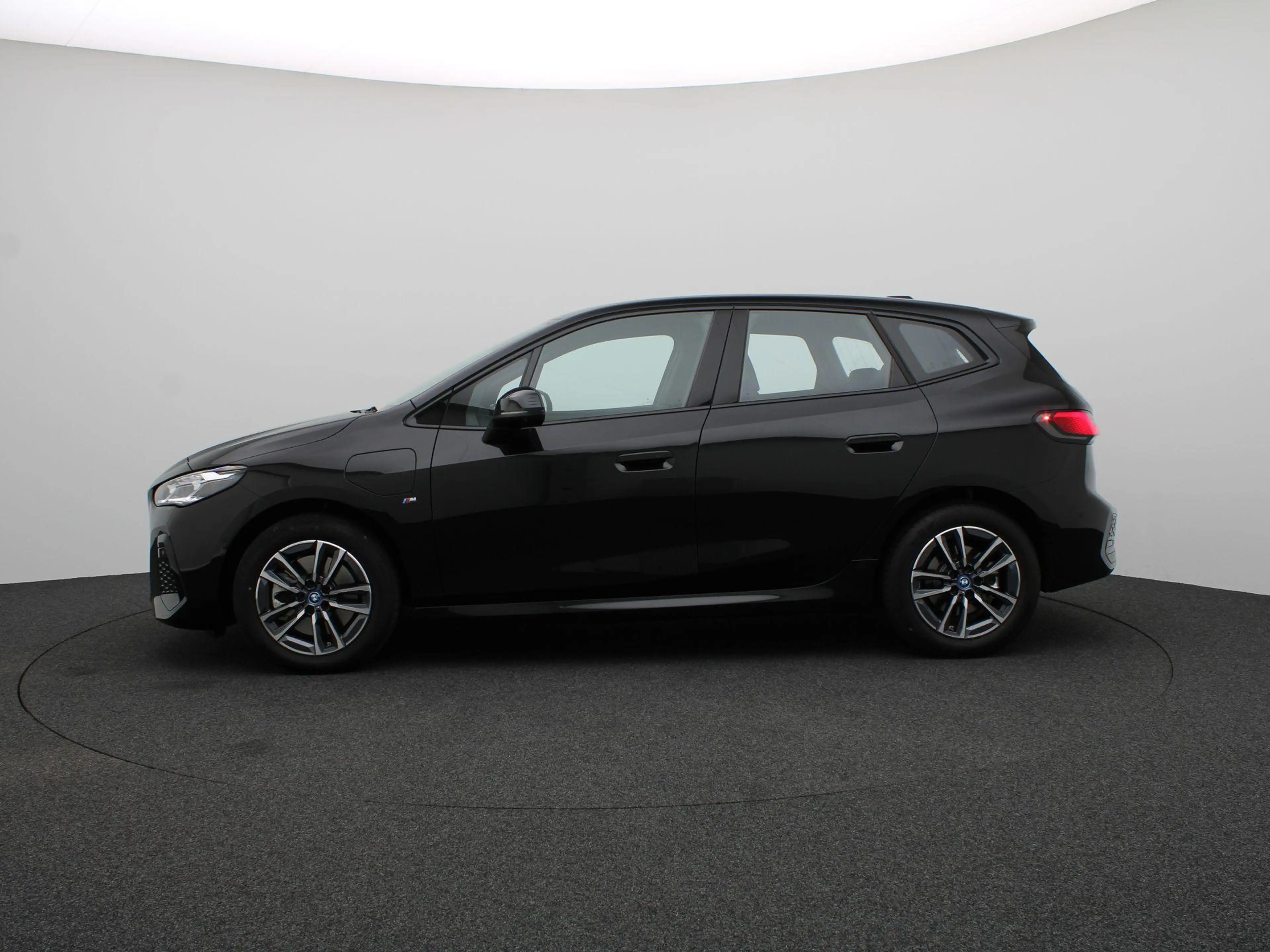 BMW 230 2 Serie Active Tourer 230e xDrive M Sportpakket | — photo 4