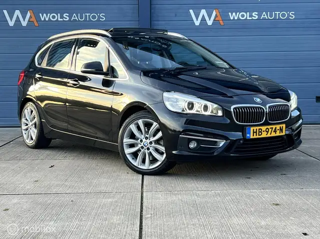 BMW 225 2-serie Active Tourer 225i Luxury / CARPLAY / PANO