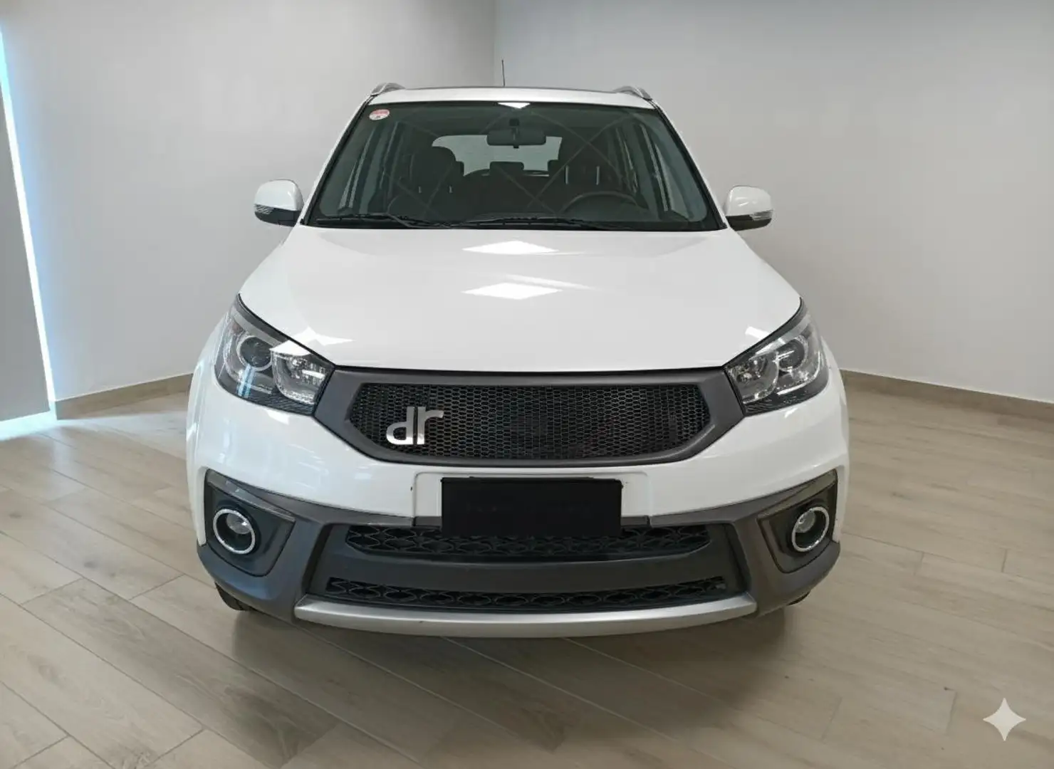 DR Automobiles DR5 1.6 16V 126 CV Bi-Fuel GPL Style Weiß - 2