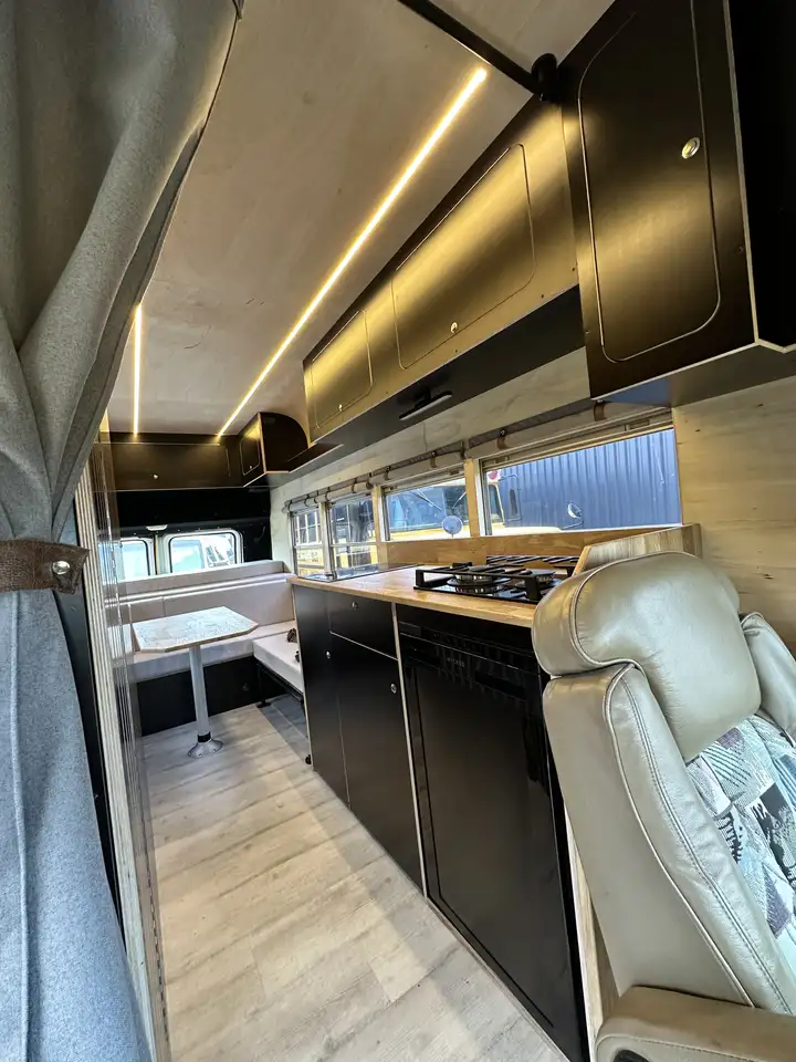 Ford Econoline School Bus Camper Van, foto 8