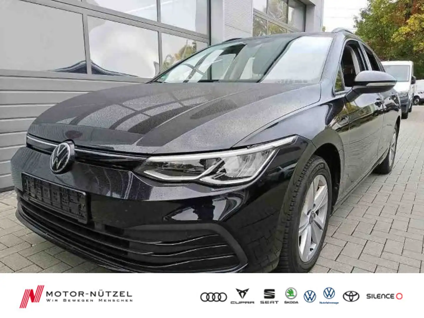 Volkswagen Golf Variant Golf VIII Variant 2.0 TDI DSG 5JG+LED+NAVI+AHK Schwarz - 1