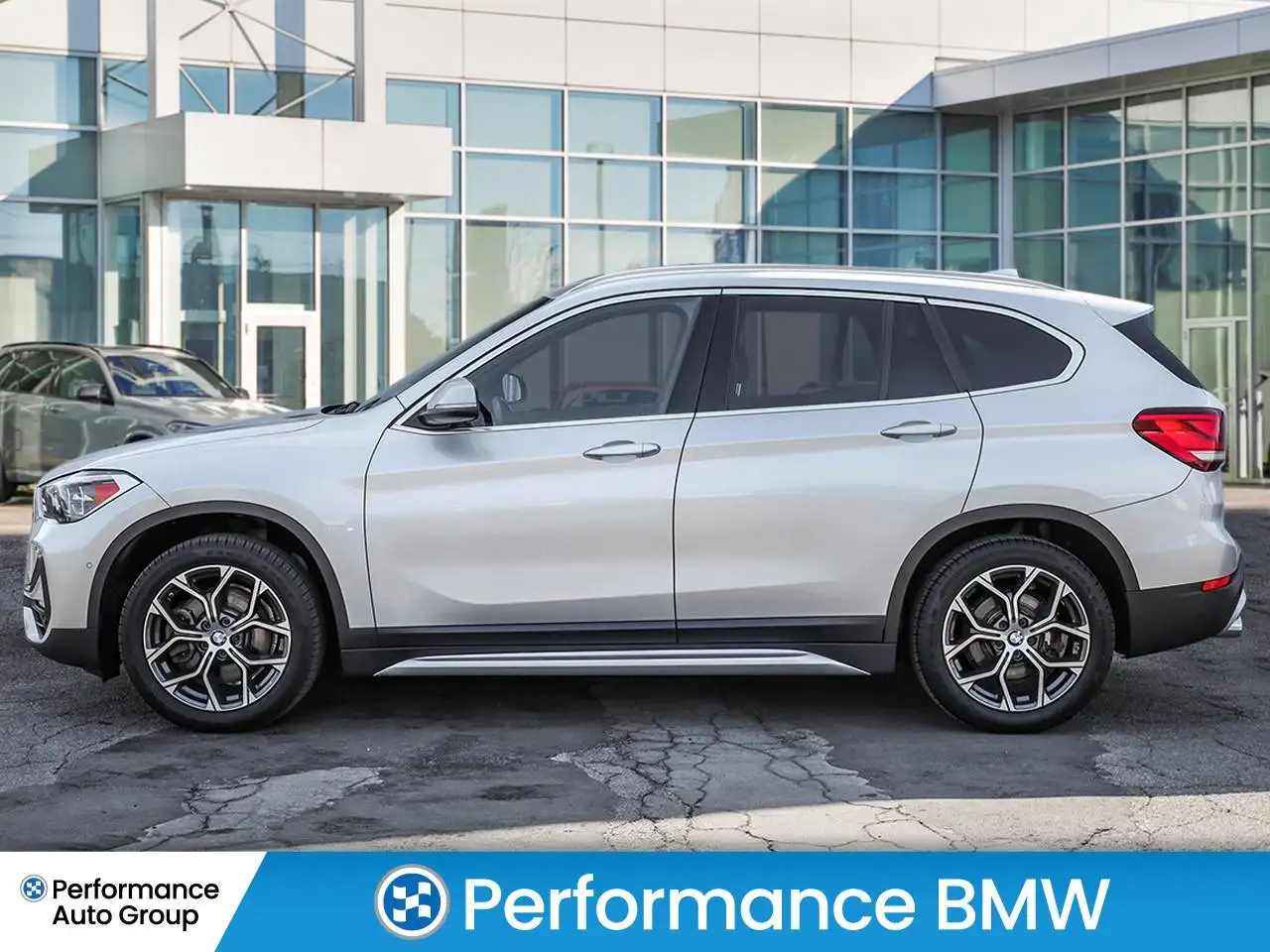 BMW X1 снимка BMW X1