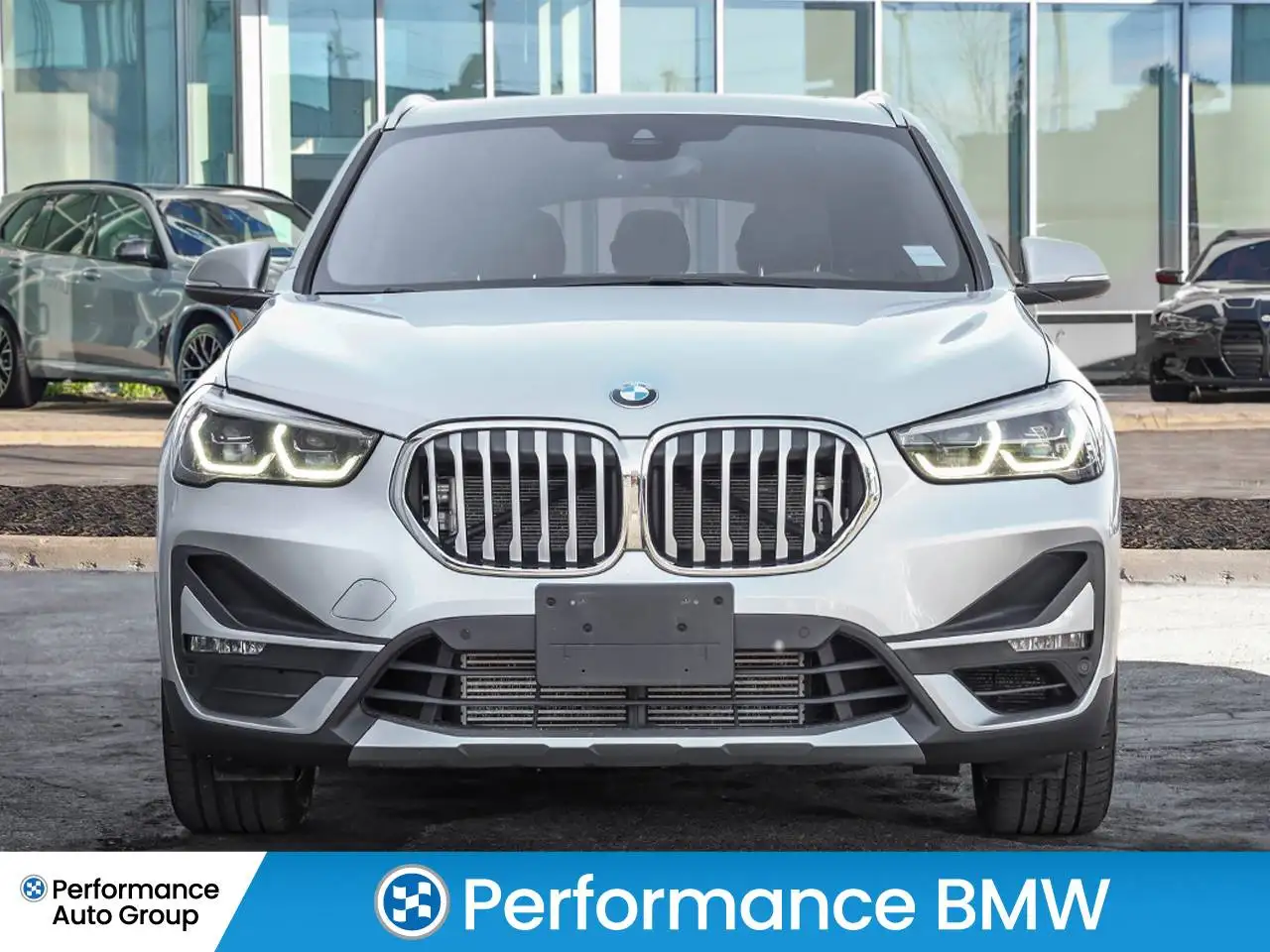 BMW X1 снимка BMW X1