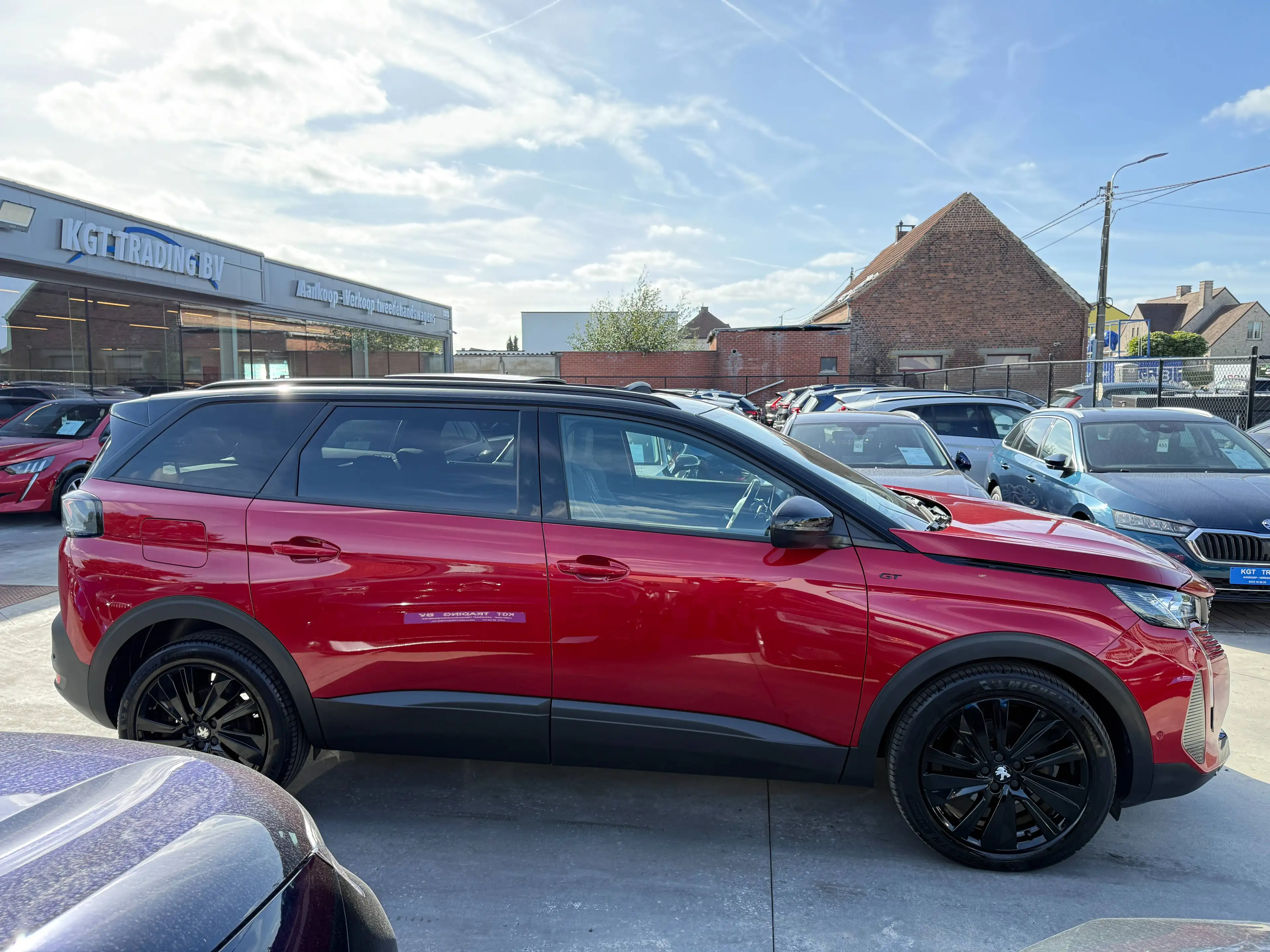 Peugeot 5008 1.6 i 180PK GT AUTOMAAT 7 ZIT NAVI LEDER OPENDAK FOCAL CAMERA CARPLAY LED — photo 4