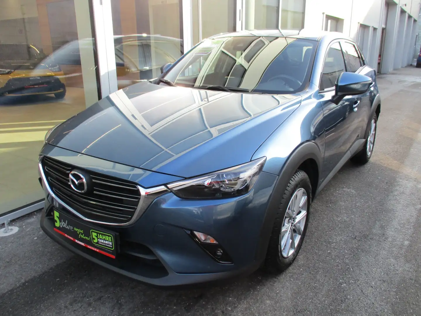 Mazda CX-3 G121 Attraction Aut. LED+SHZ+Winterp.+LM Blau - 2