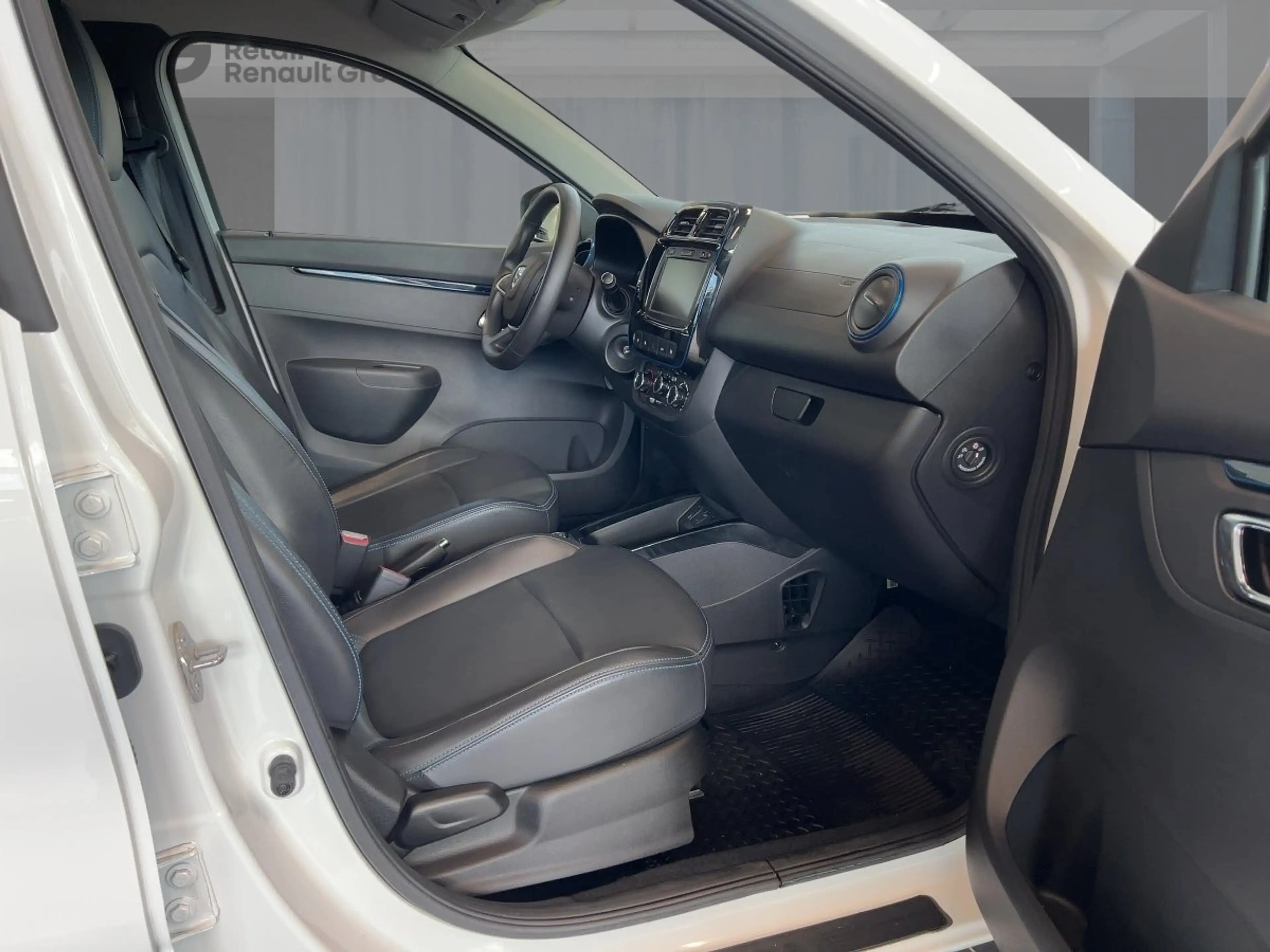 Dacia Spring Electric 45 Comfort — photo 8