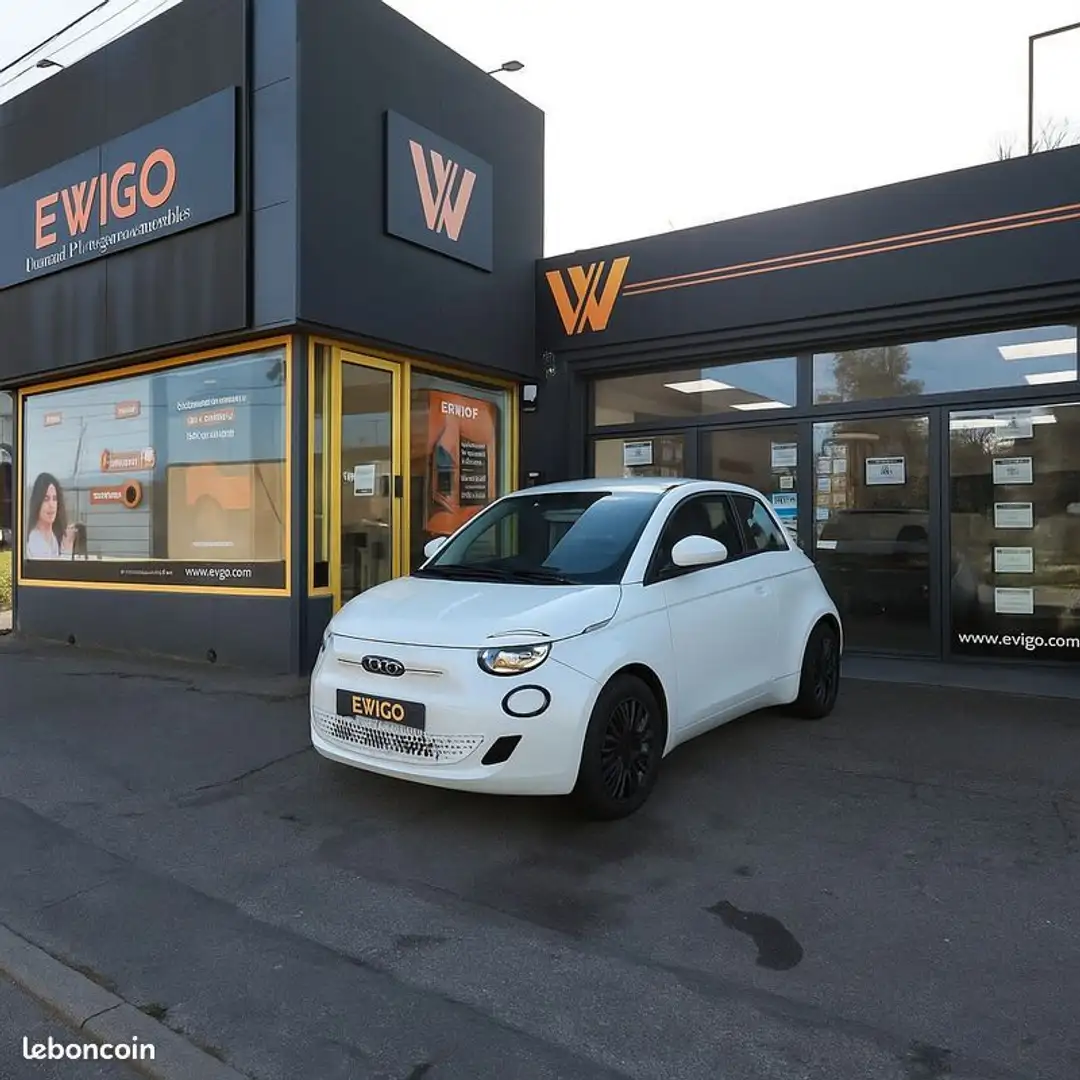 Fiat 500 500e electric 23.8 kwh 95 ch action plus bva soh 92% Blanc - 1