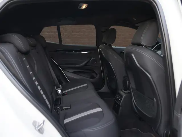 BMW X2 view 8