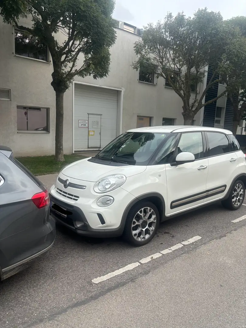 Fiat 500L Living 1,3 MultiJet II 95 Start&Stop Pop Star - 1