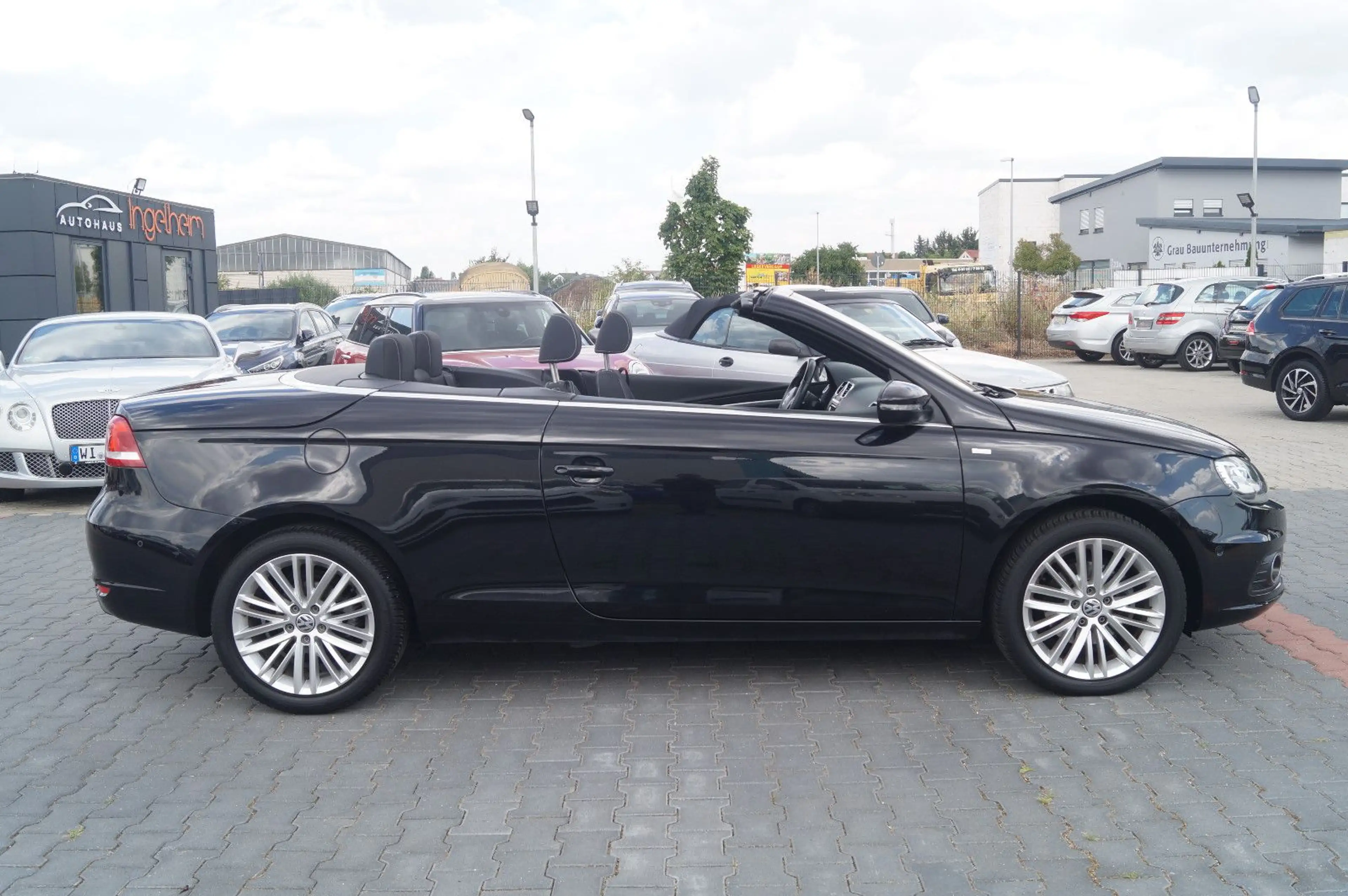 Volkswagen Eos Cup BMT Klimaauto Bi-X Tempomat NAVI PDC SHZ — photo 12