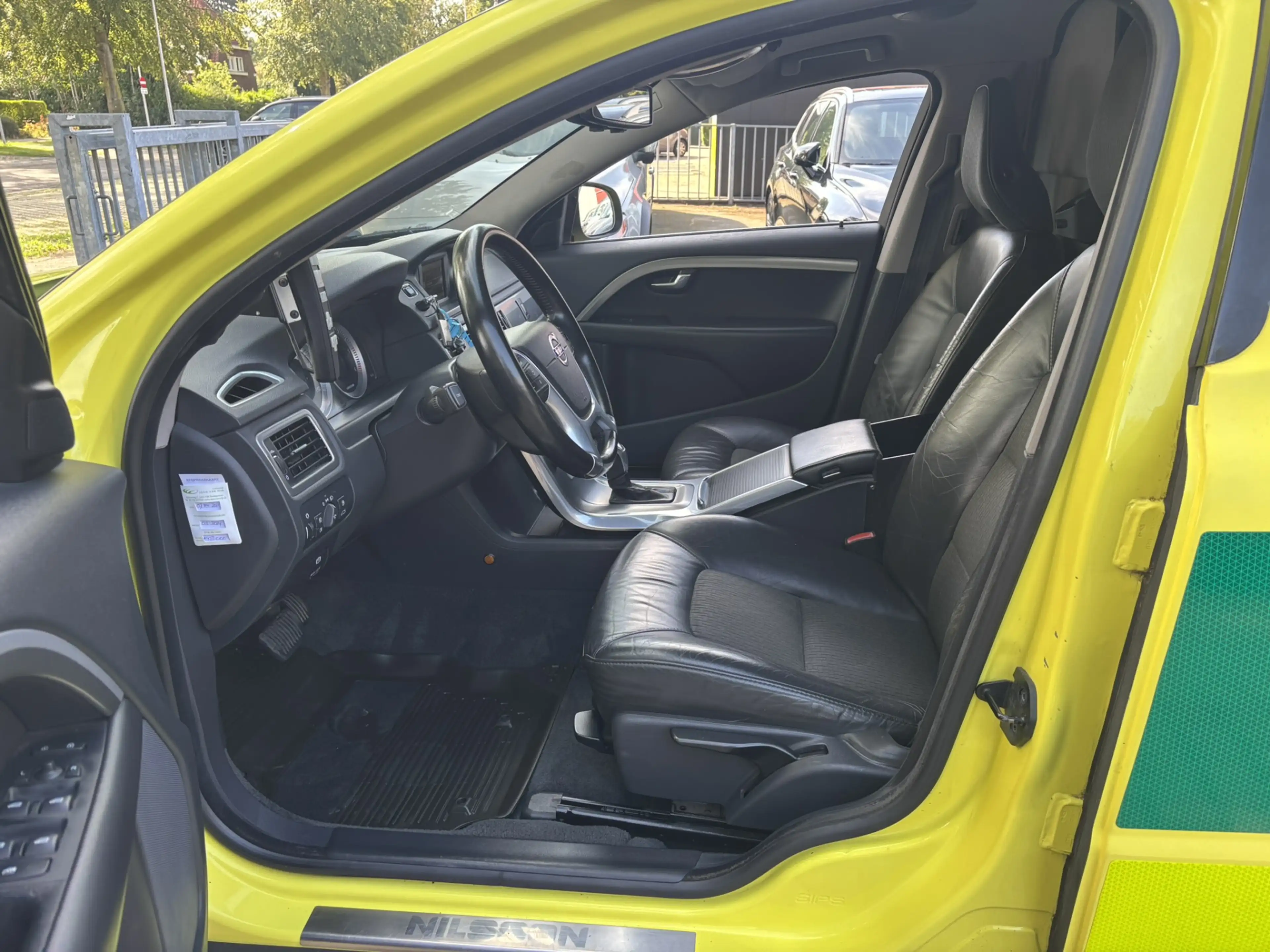 Volvo V70 D5 AWD Nilsson AMBULANCE / Camper 4 zitplaatsen — photo 9