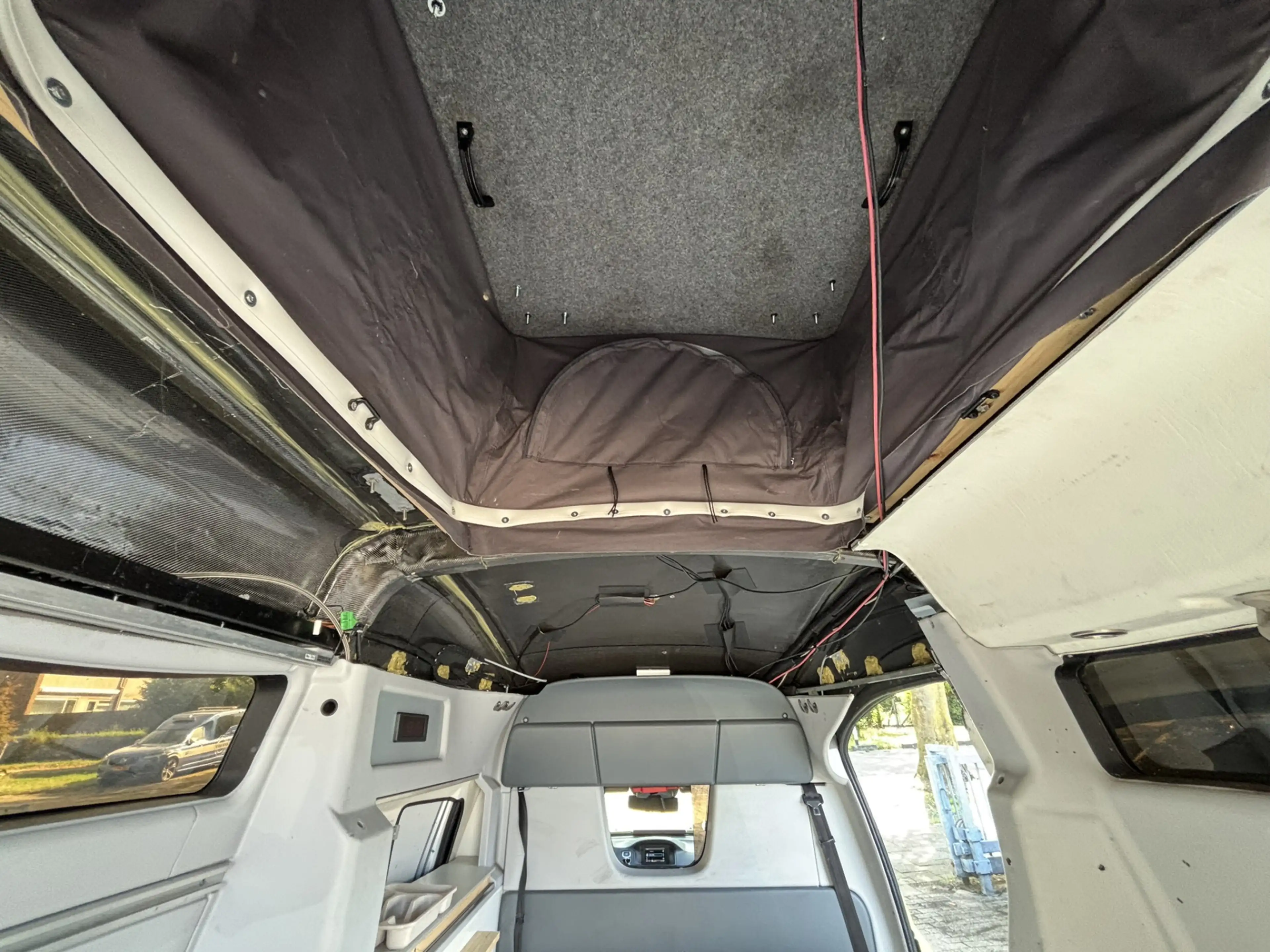 Volvo V70 D5 AWD Nilsson AMBULANCE / Camper 4 zitplaatsen — photo 20