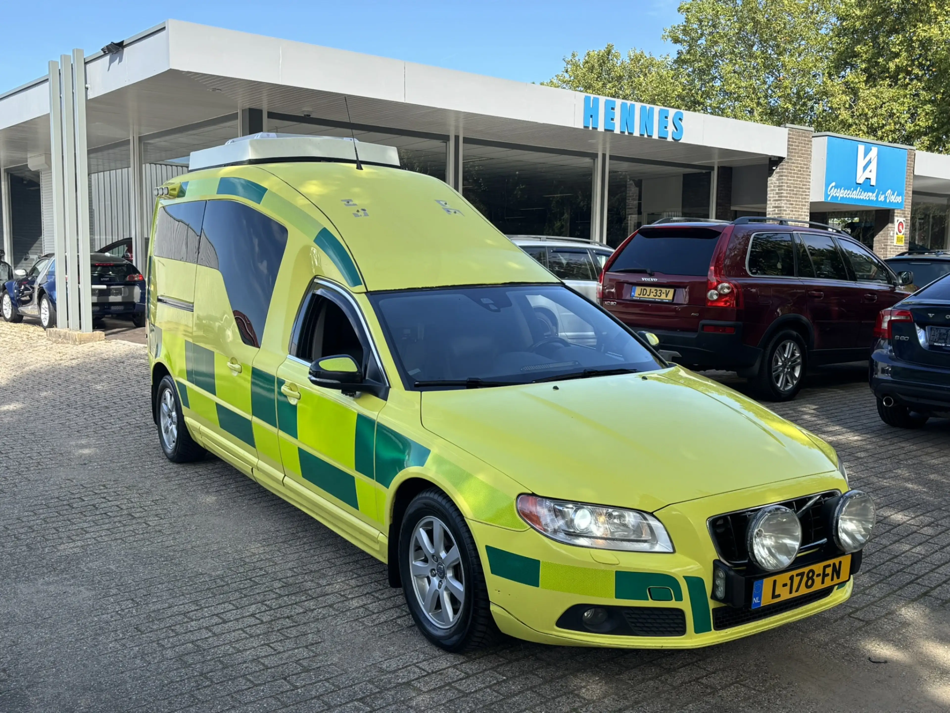 Volvo V70 D5 AWD Nilsson AMBULANCE / Camper 4 zitplaatsen — photo 15