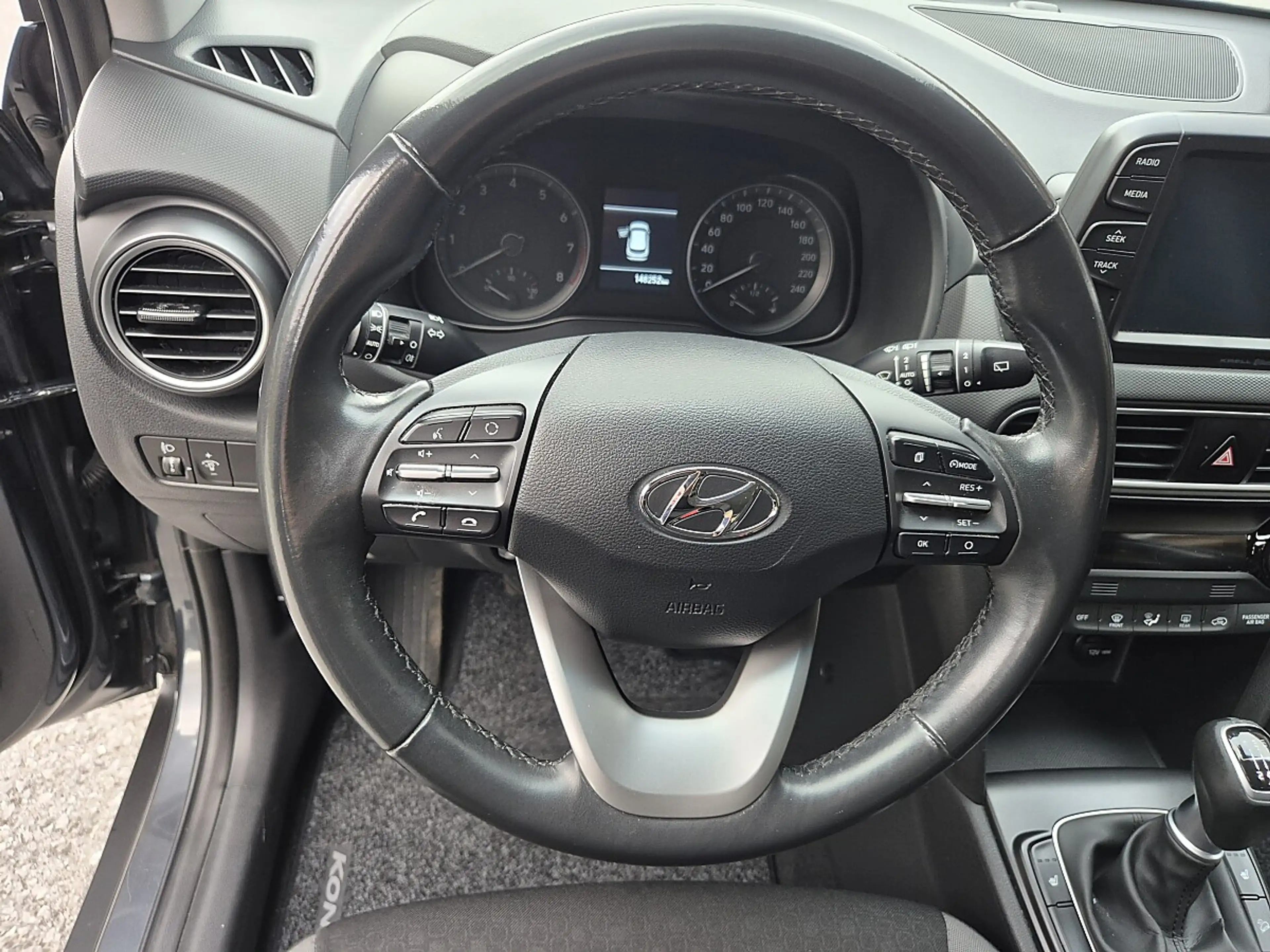Hyundai KONA Kona 1,0 T-GDi 2WD Level 3 Plus — photo 14