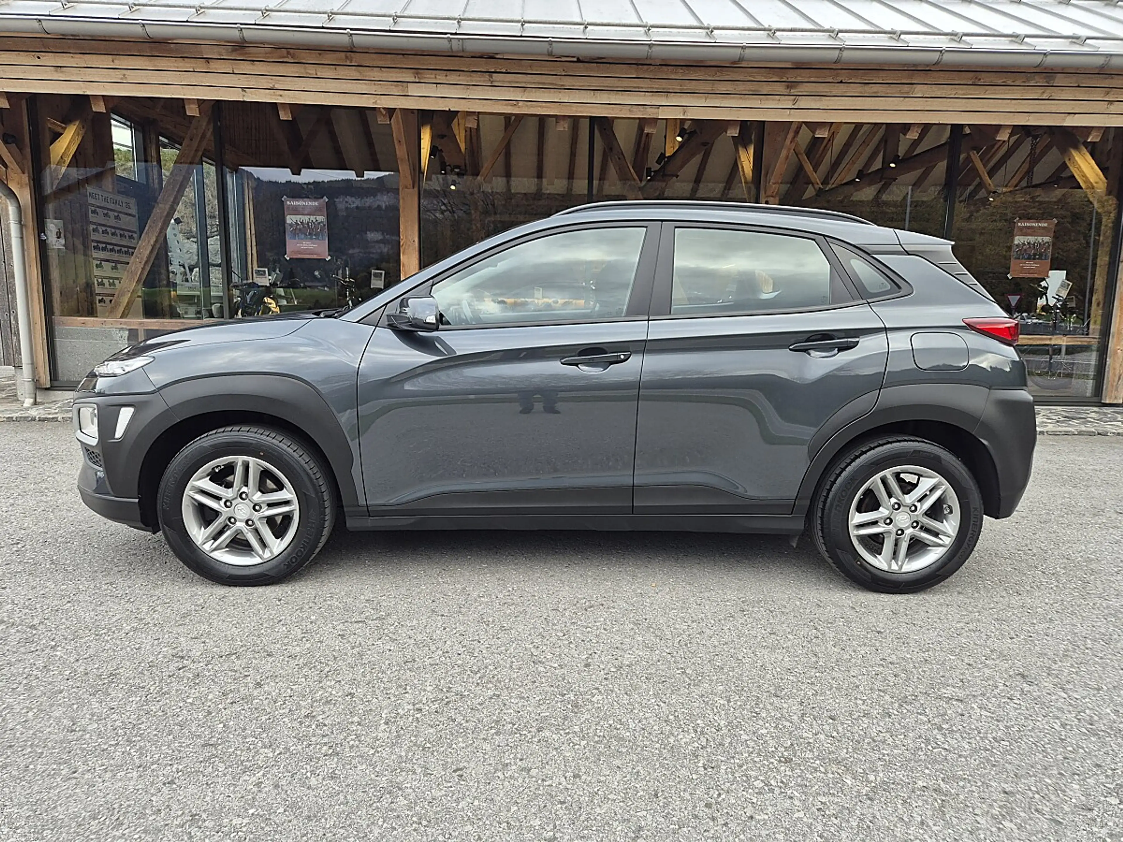 Hyundai KONA Kona 1,0 T-GDi 2WD Level 3 Plus — photo 2